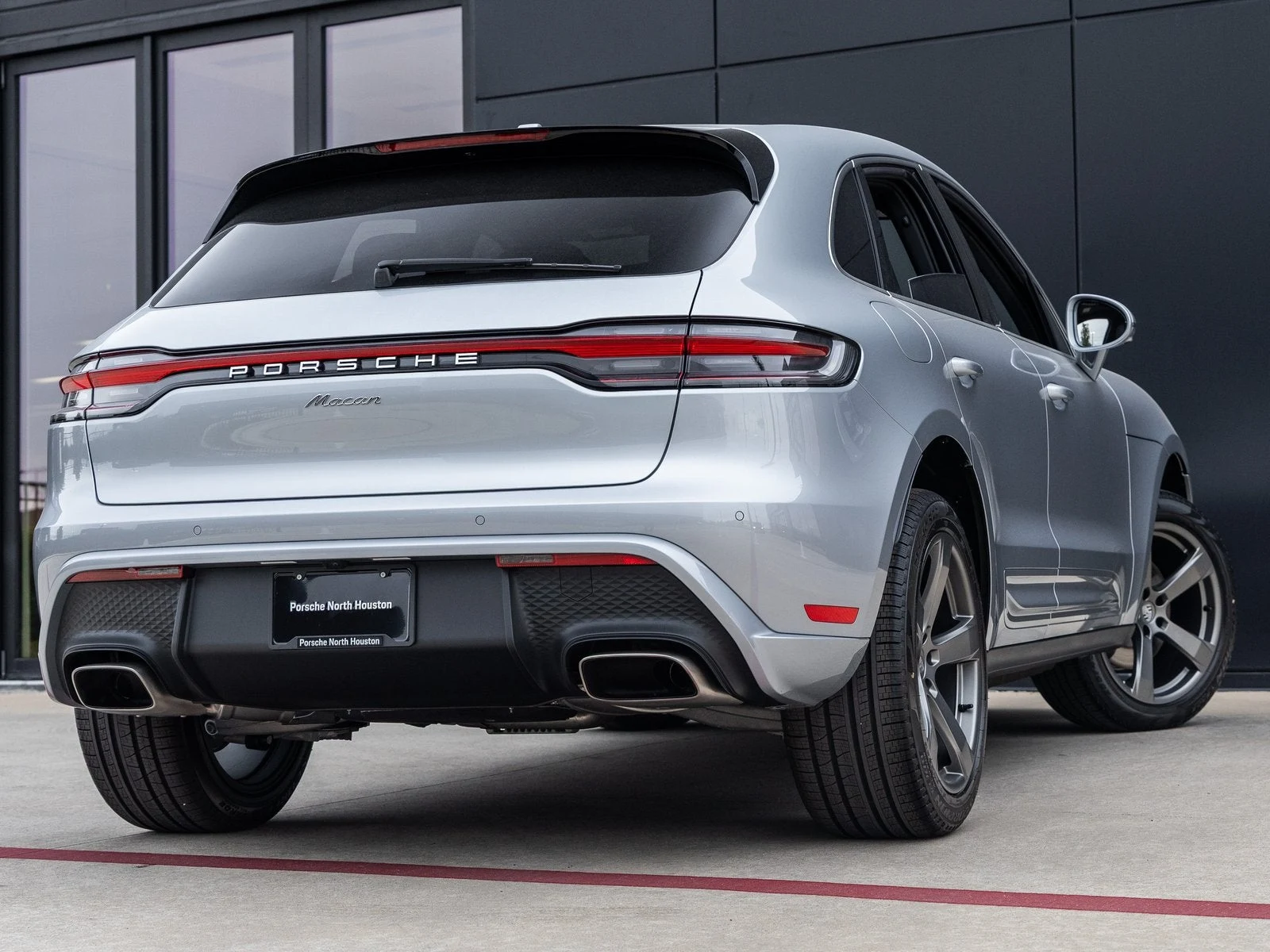 2026 Porsche Macan (95B), 11/20