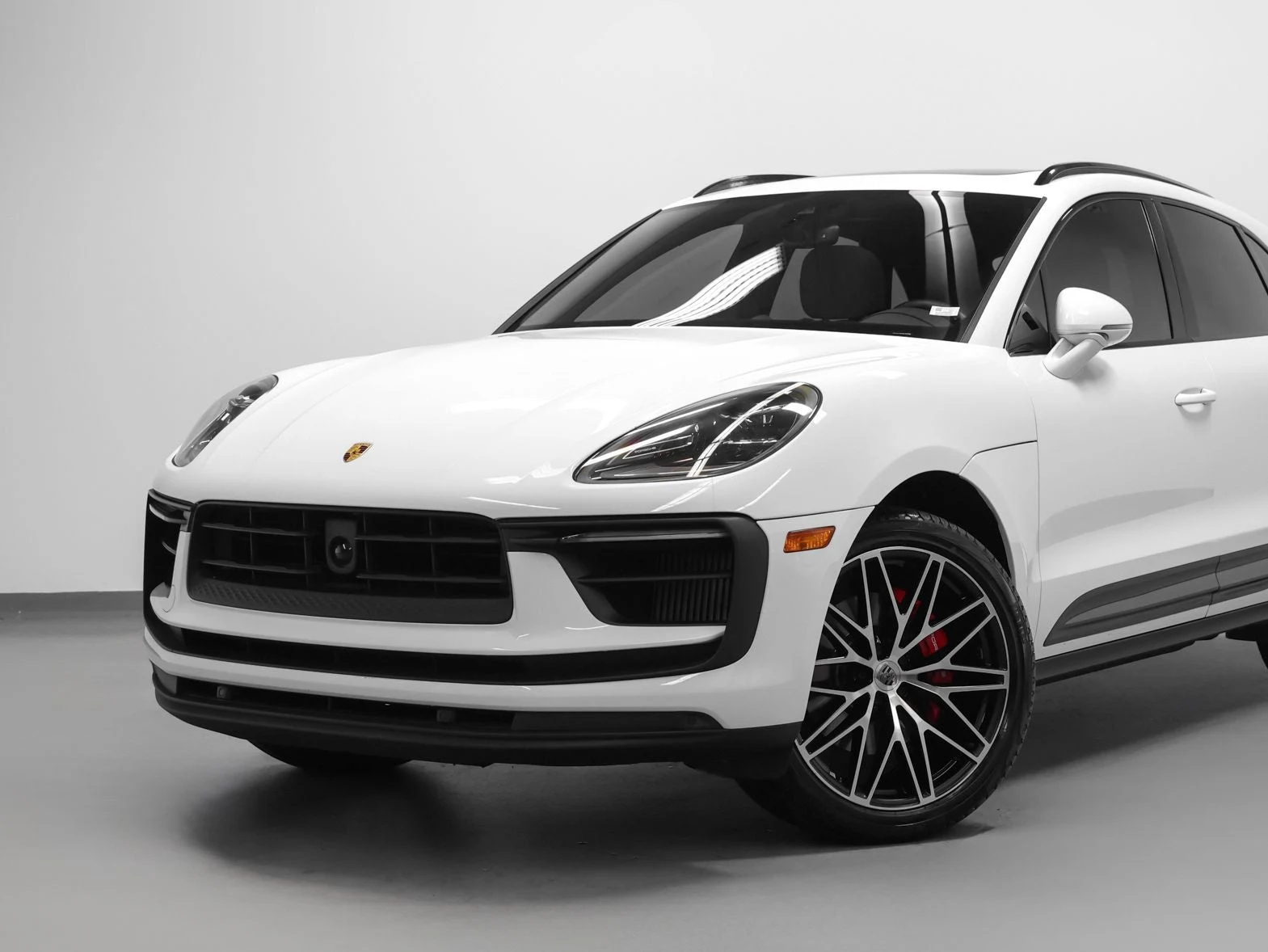 2024 Porsche Macan S (95B), 6/20
