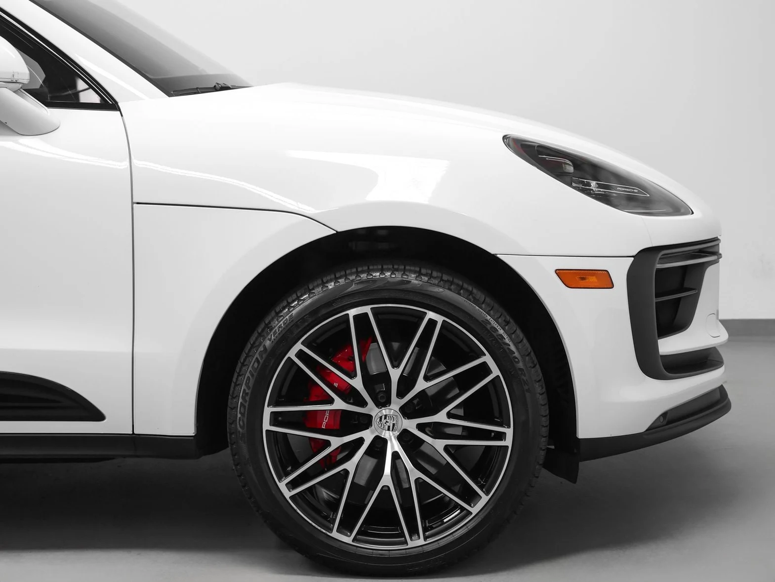 2024 Porsche Macan S (95B), 11/20