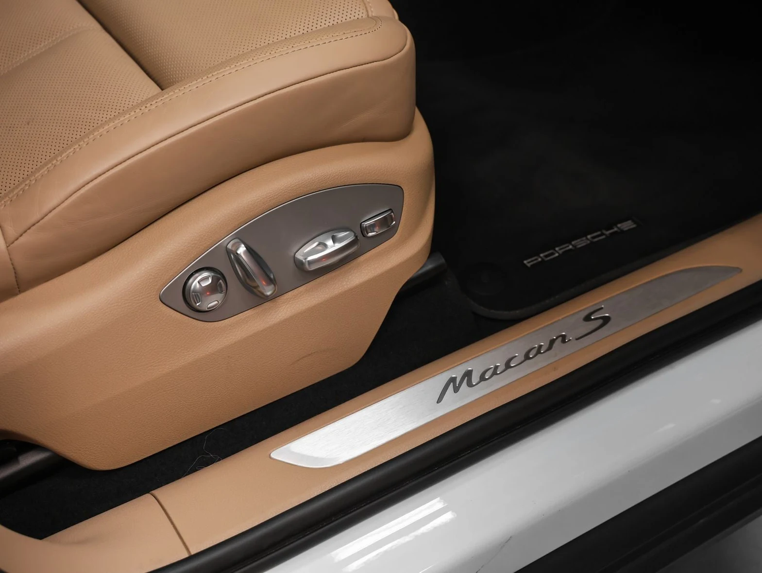 2024 Porsche Macan S (95B), 17/20