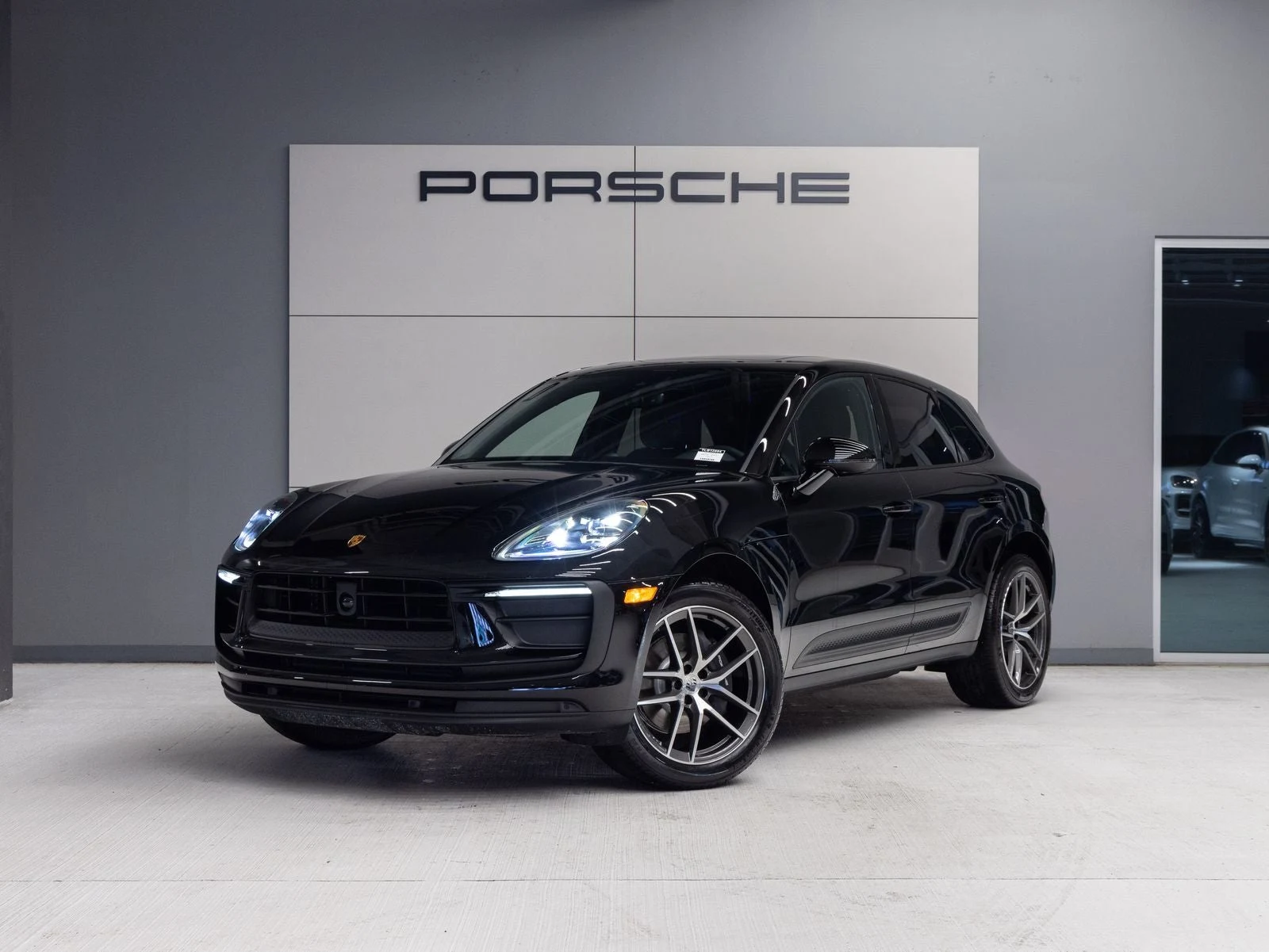 Porsche Macan (95B) · black · Indigo Auto Group
