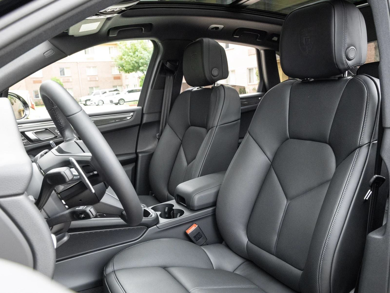 2026 Porsche Macan (95B), 5/20