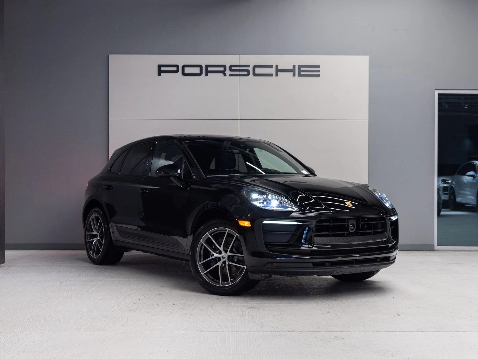 2026 Porsche Macan (95B), 9/20