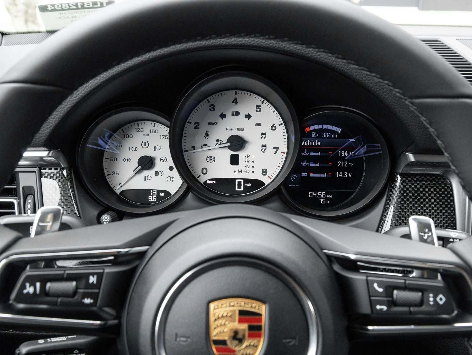 2026 Porsche Macan (95B), 14/20