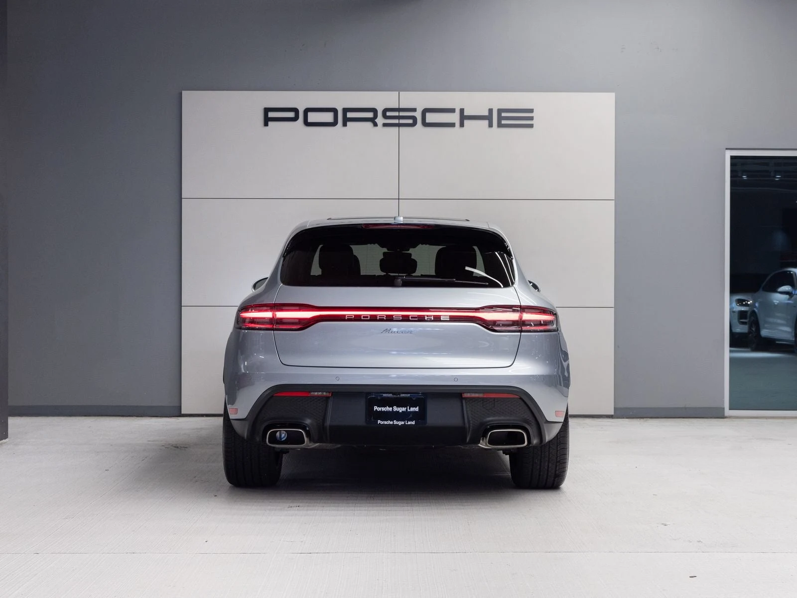2026 Porsche Macan (95B), 6/20