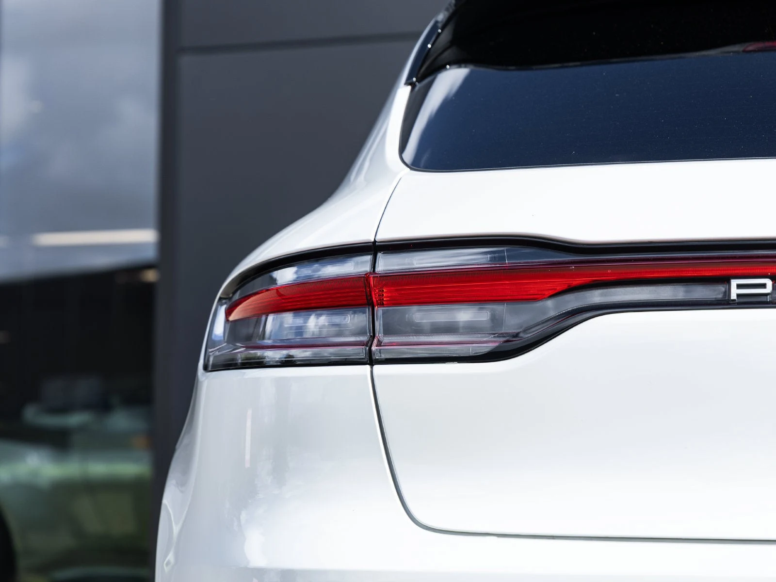 2025 Porsche Macan (95B), 14/20