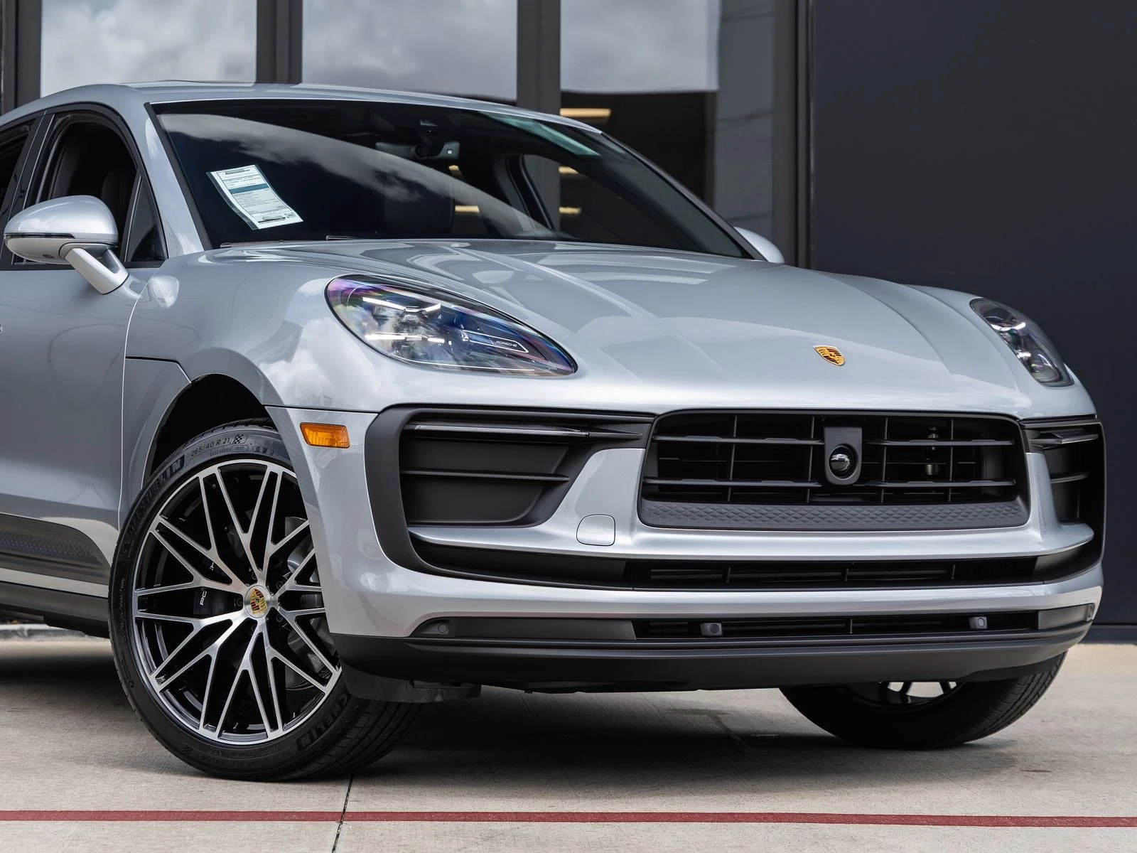 2026 Porsche Macan (95B), 9/20