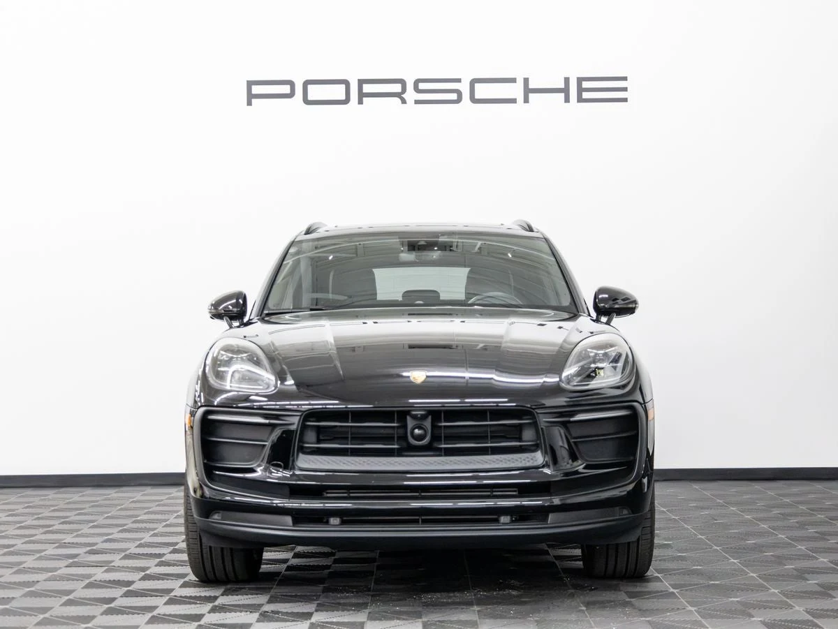 2026 Porsche Macan (95B), 9/20