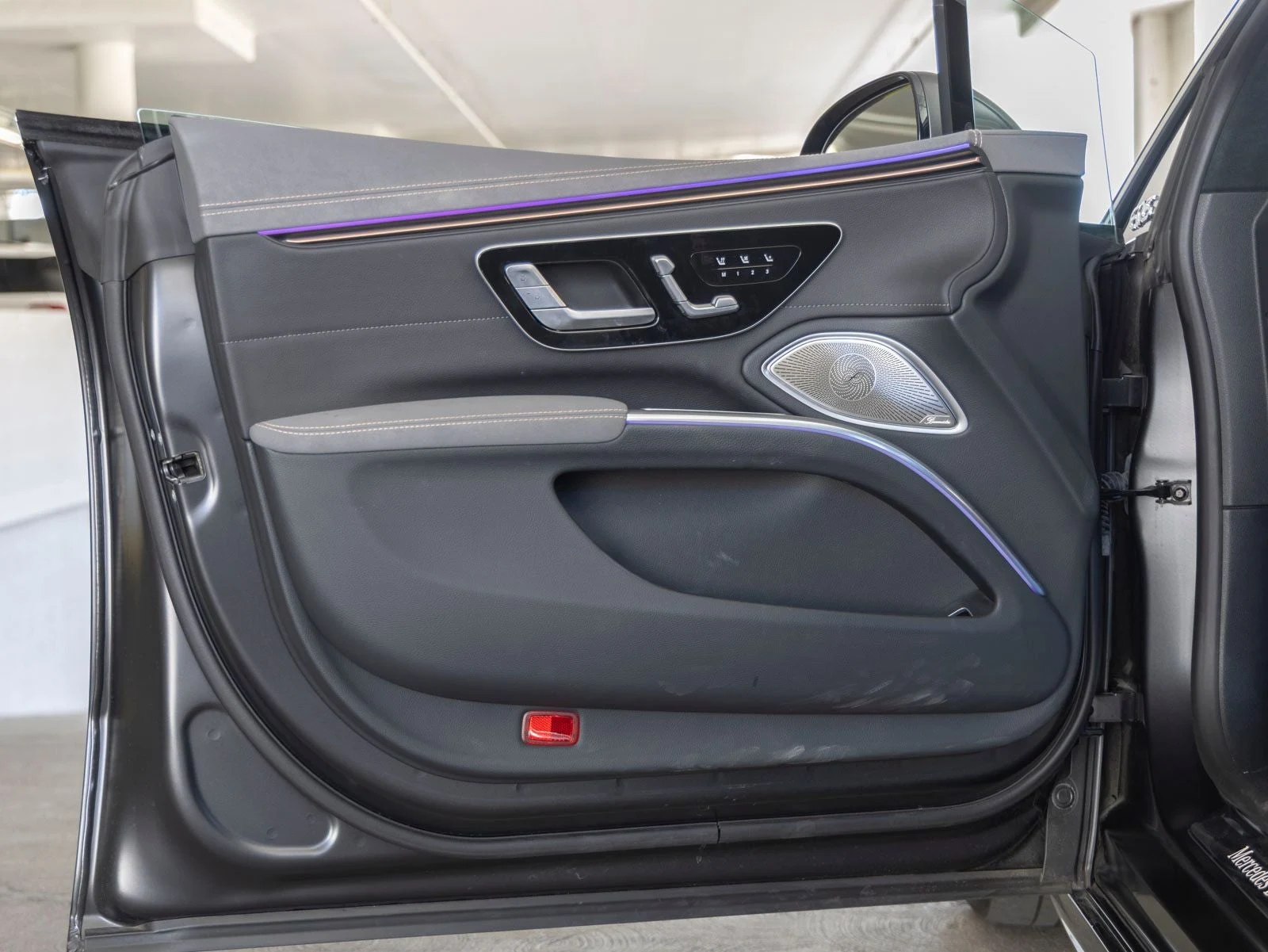 2024 Mercedes-Benz EQS 580 4MATIC Sedan (V297), 10/20