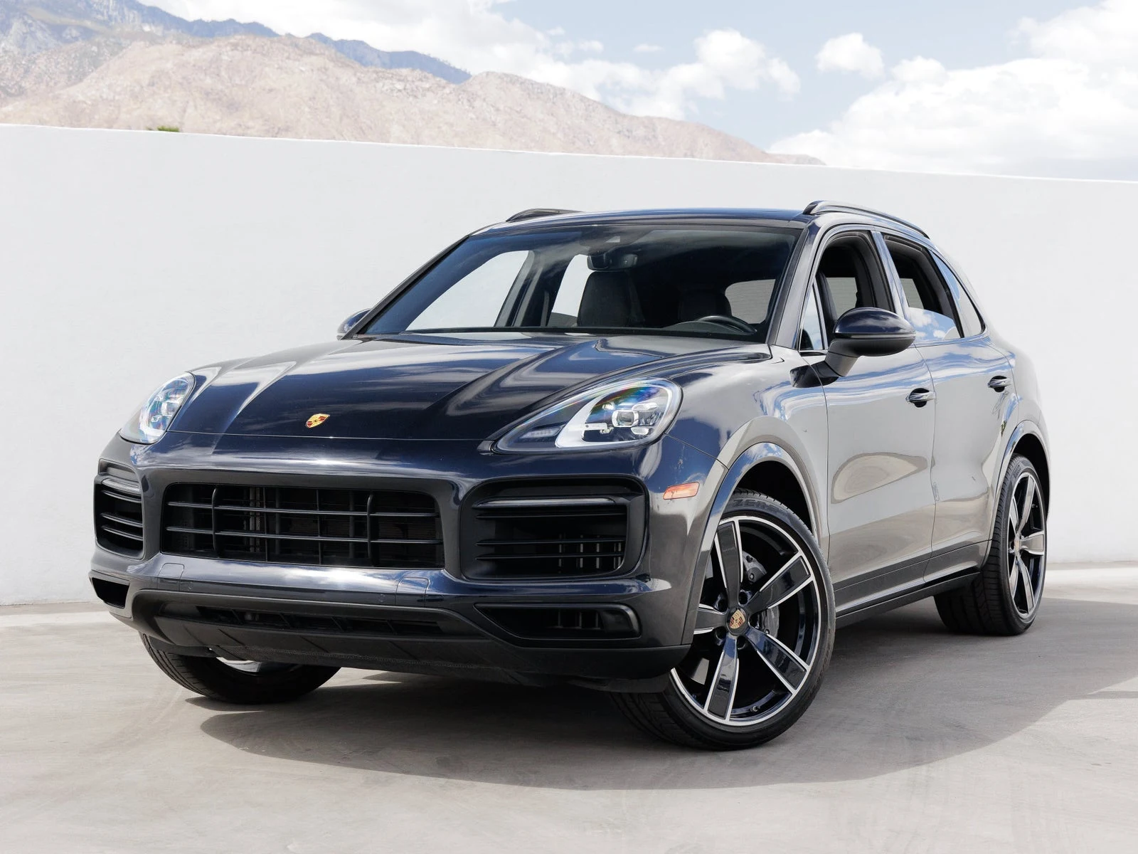 Porsche Cayenne Platinum Edition (3rd Generation) · Moonlight Blue Metallic · Indigo Auto Group