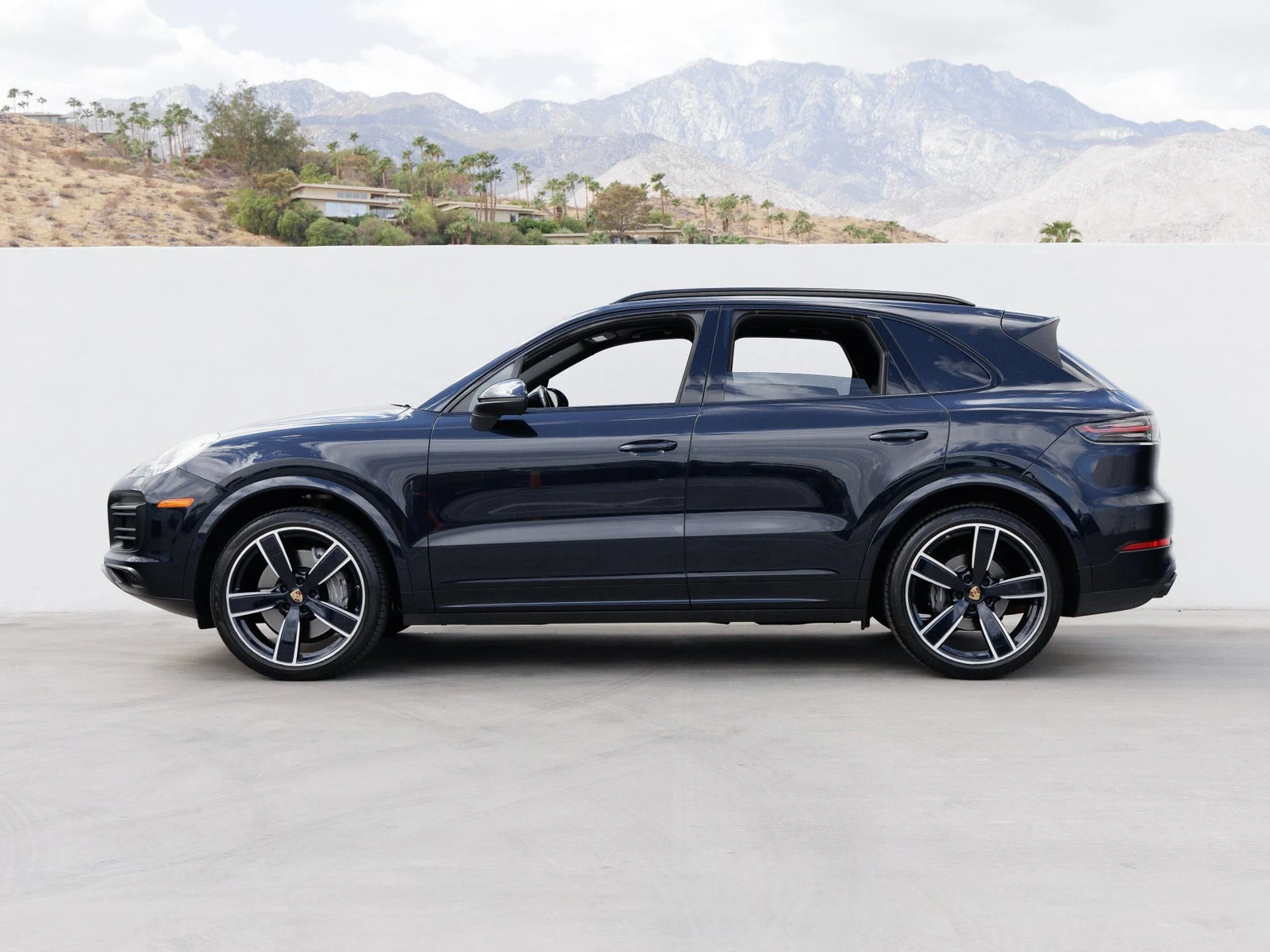 2023 Porsche Cayenne Platinum Edition (3rd Generation), 2/20