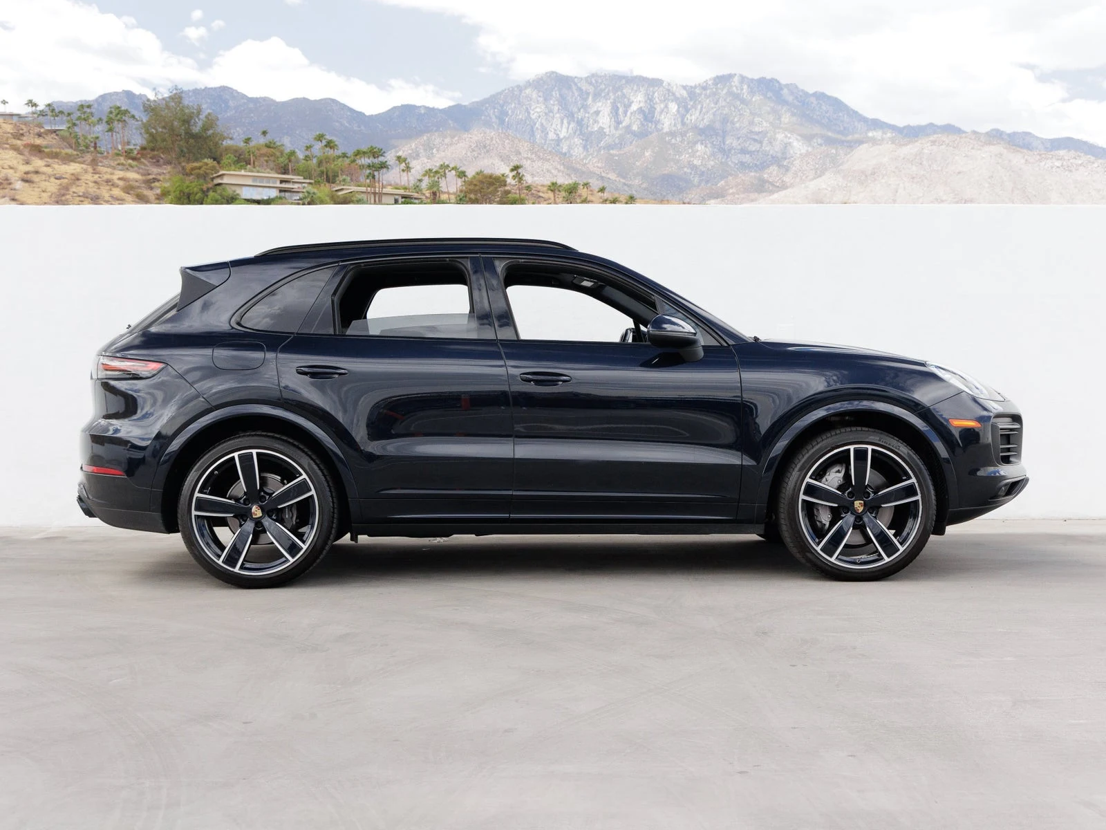 2023 Porsche Cayenne Platinum Edition (3rd Generation), 8/20