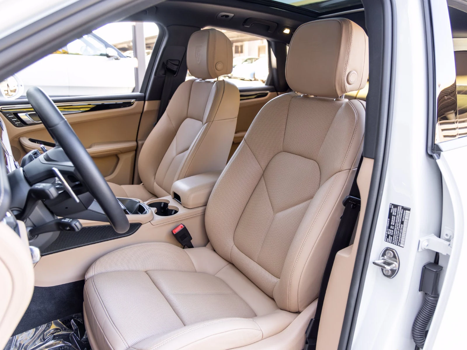 2026 Porsche Macan (95B), 5/20