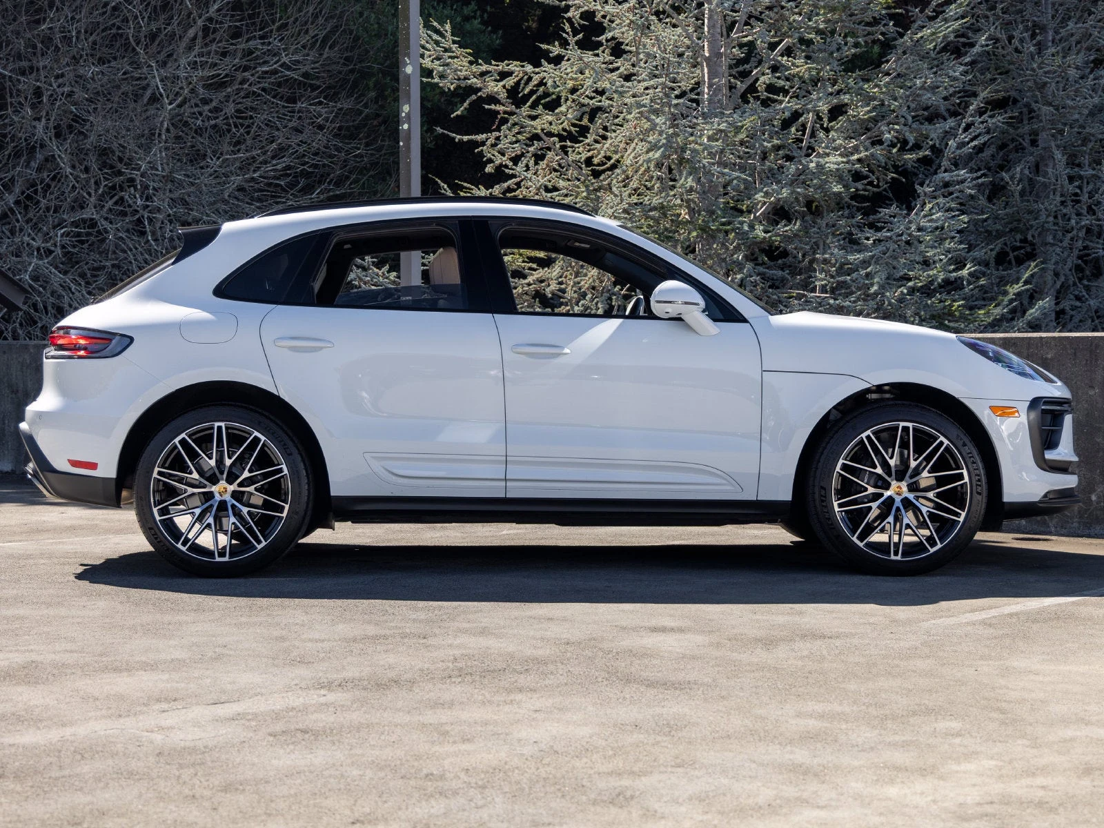 2026 Porsche Macan (95B), 12/20