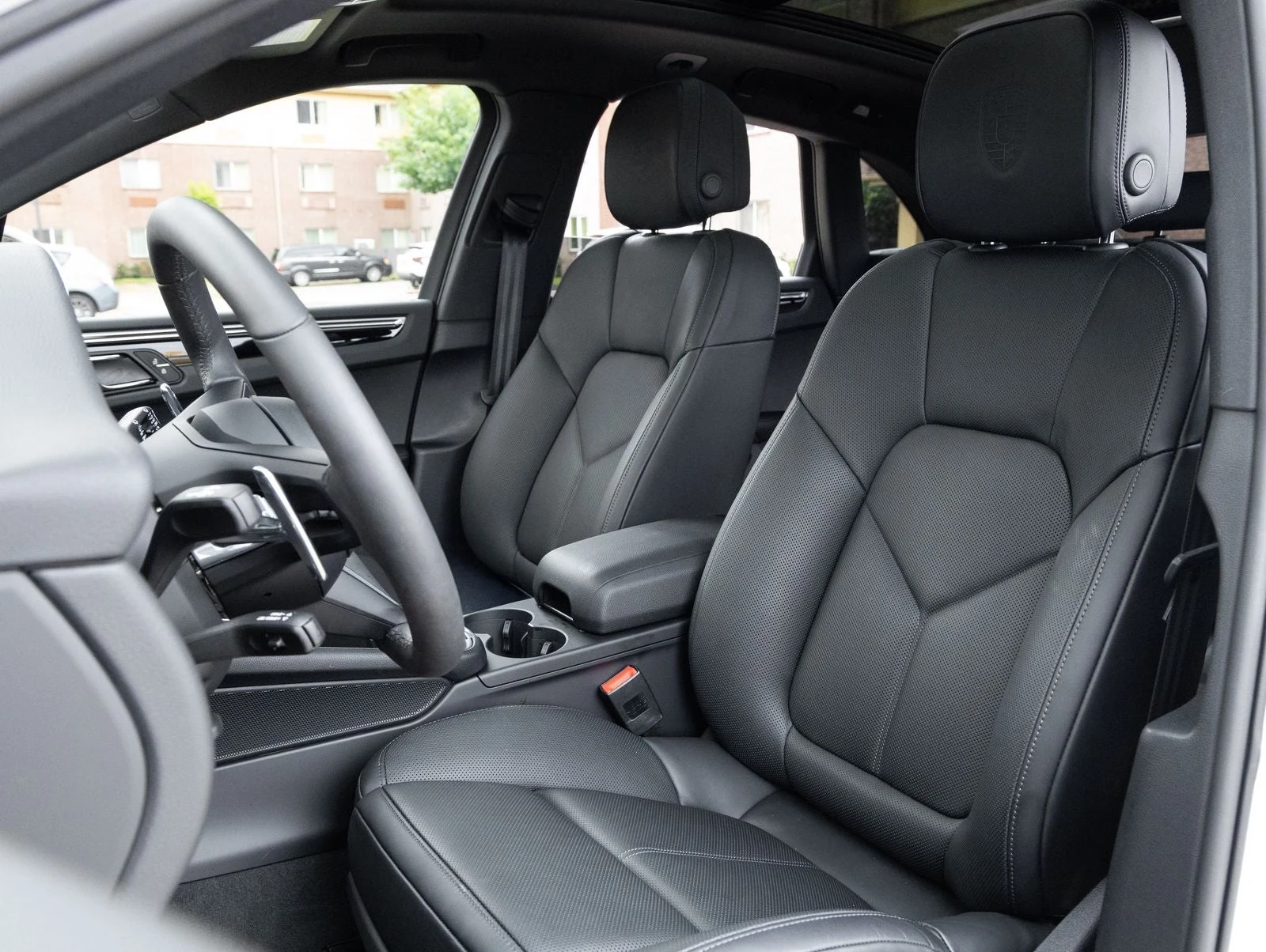 2026 Porsche Macan (95B), 5/20