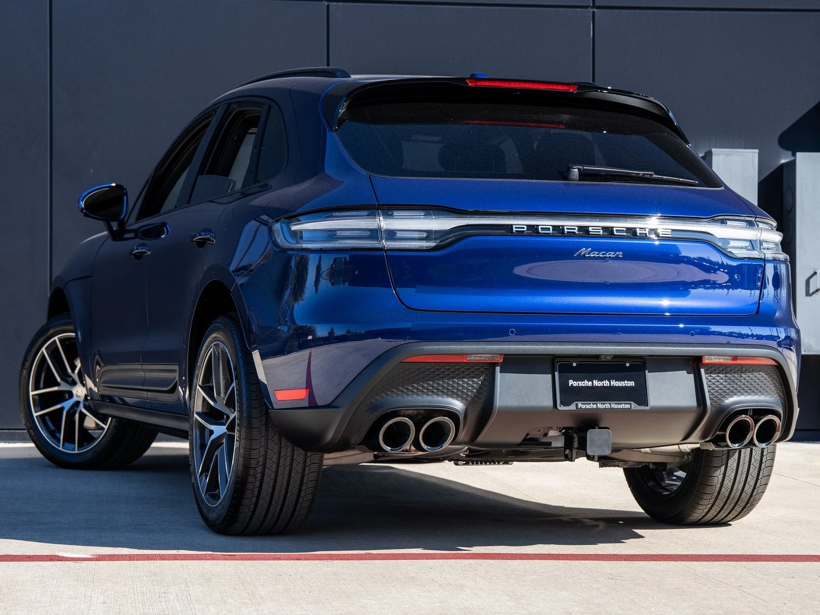 2026 Porsche Macan (95B), 3/20