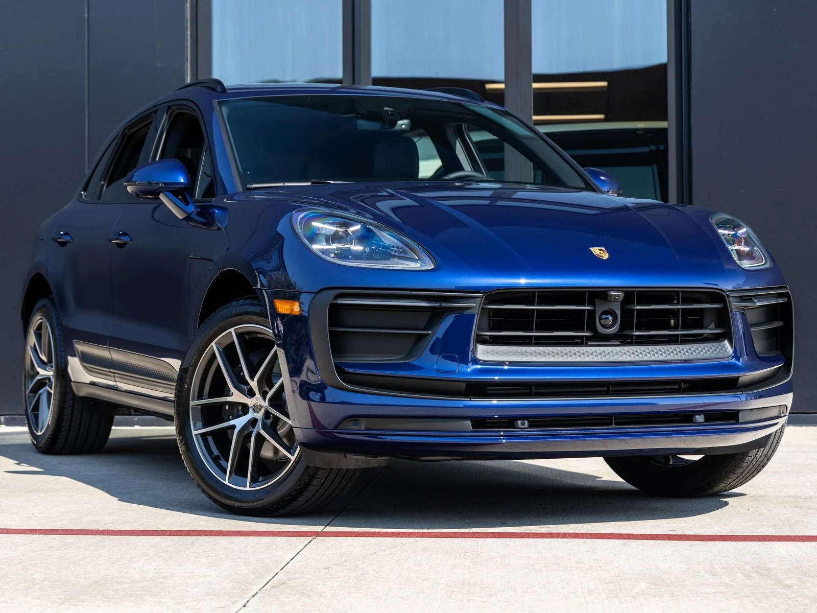 2026 Porsche Macan (95B), 6/20
