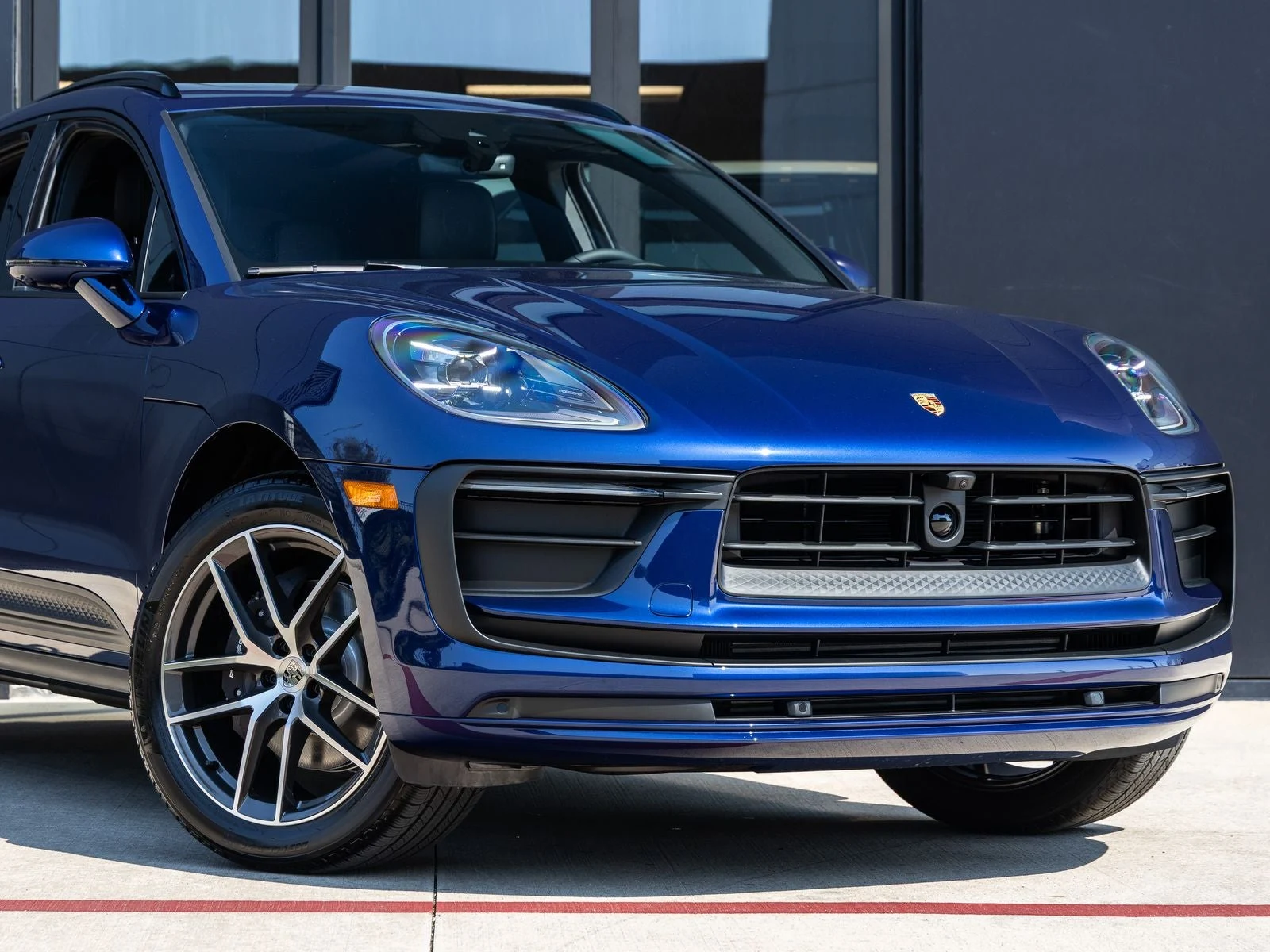 2026 Porsche Macan (95B), 9/20