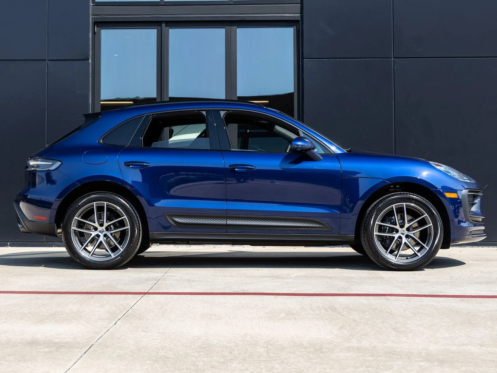 2026 Porsche Macan (95B), 12/20