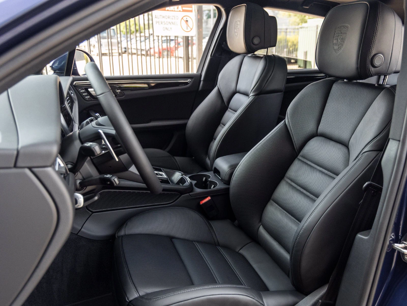 2026 Porsche Macan (95B), 5/20