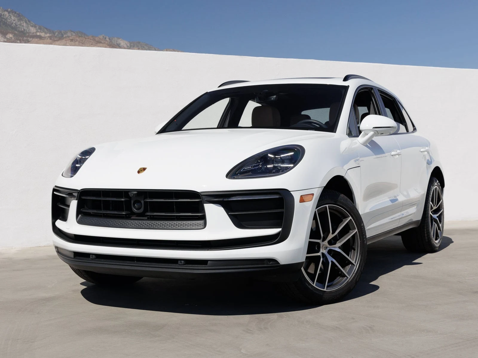 Porsche Macan (95B) · white · Indigo Auto Group