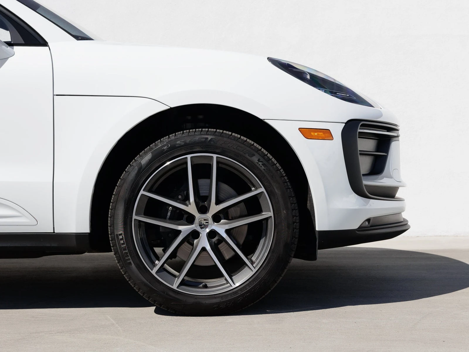 2026 Porsche Macan (95B), 11/20