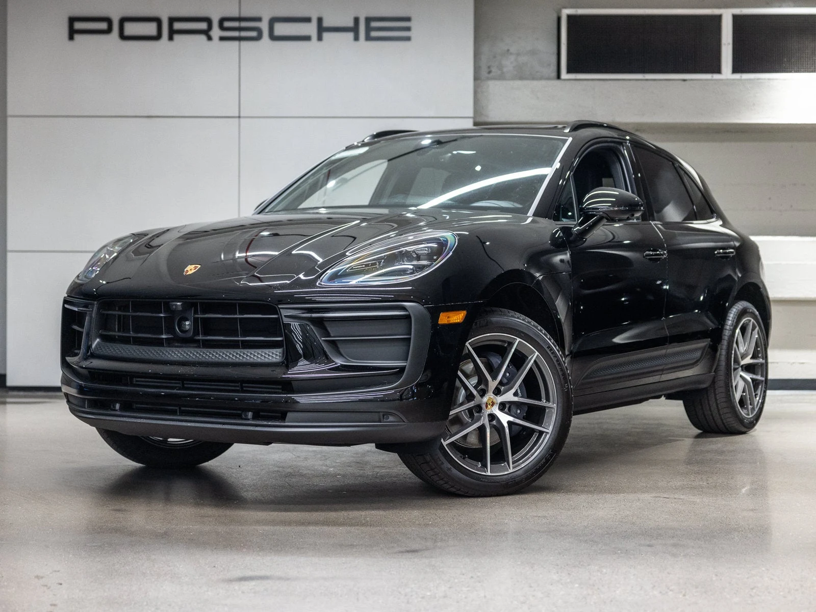 Porsche Macan (95B) · black · Indigo Auto Group