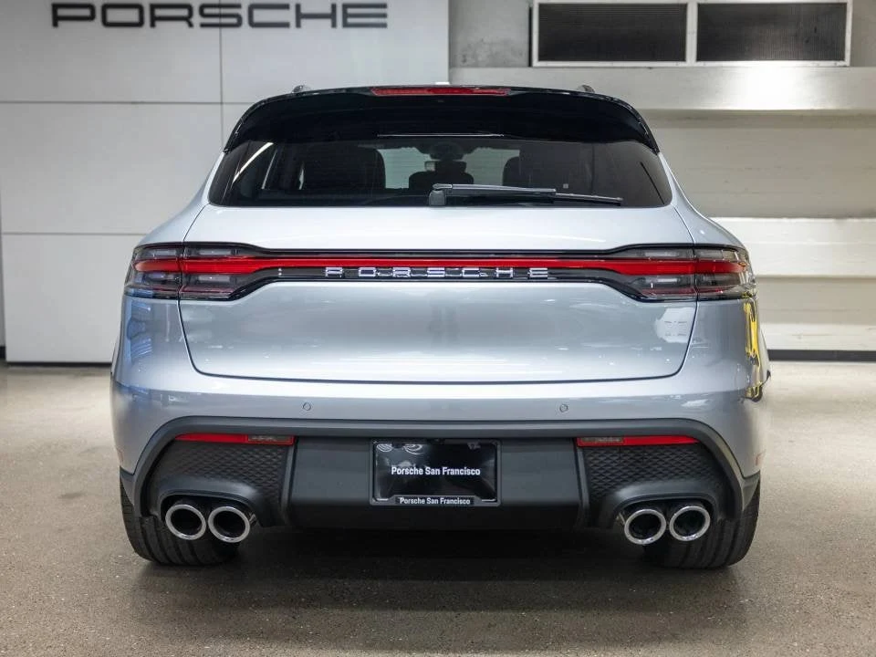 2026 Porsche Macan (95B), 13/20