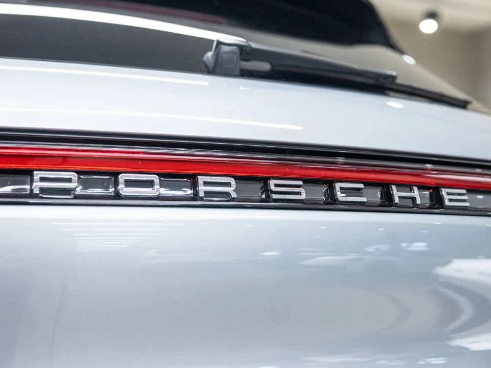 2026 Porsche Macan (95B), 20/20