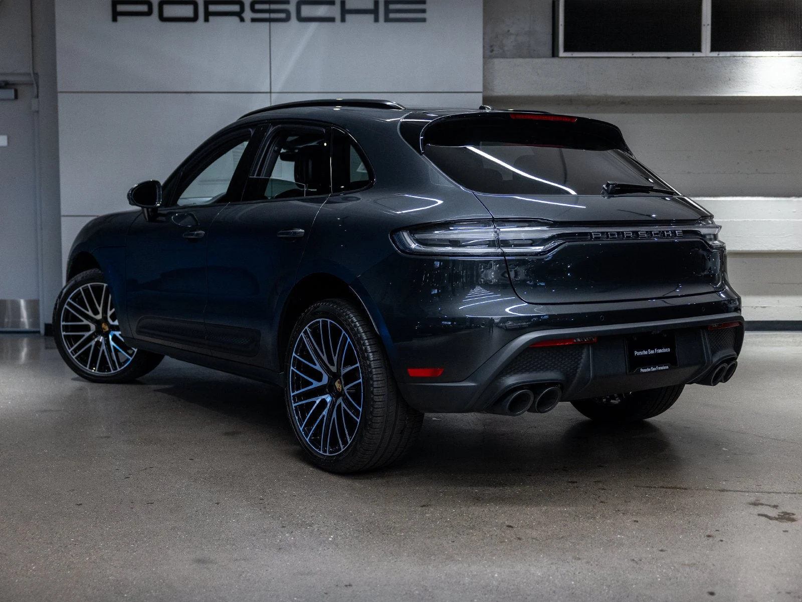 2026 Porsche Macan (95B), 3/20