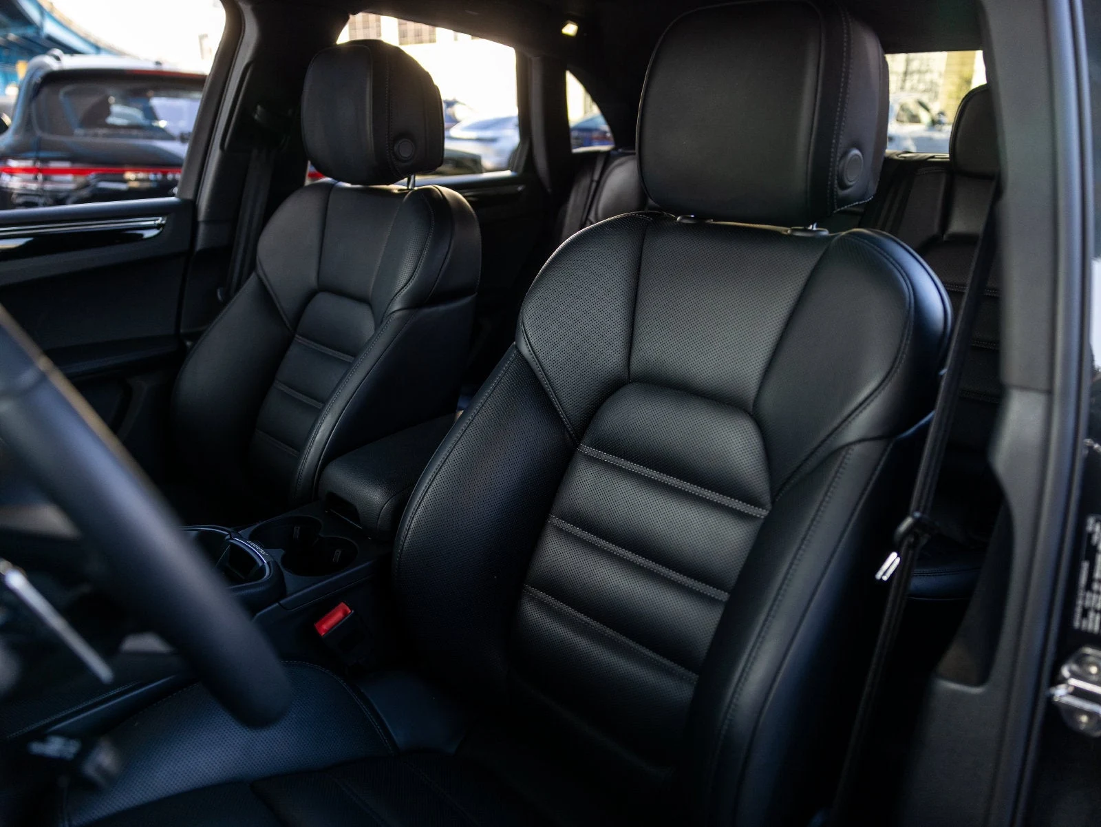 2026 Porsche Macan (95B), 5/20