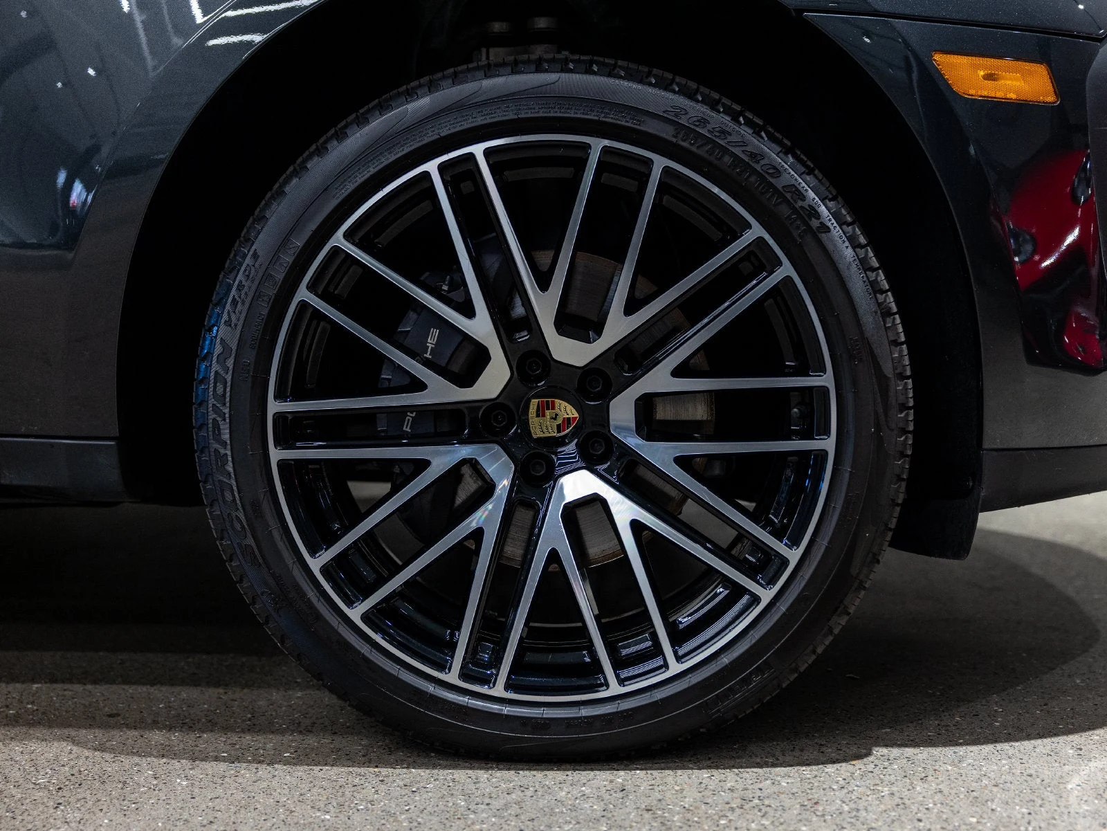 2026 Porsche Macan (95B), 20/20