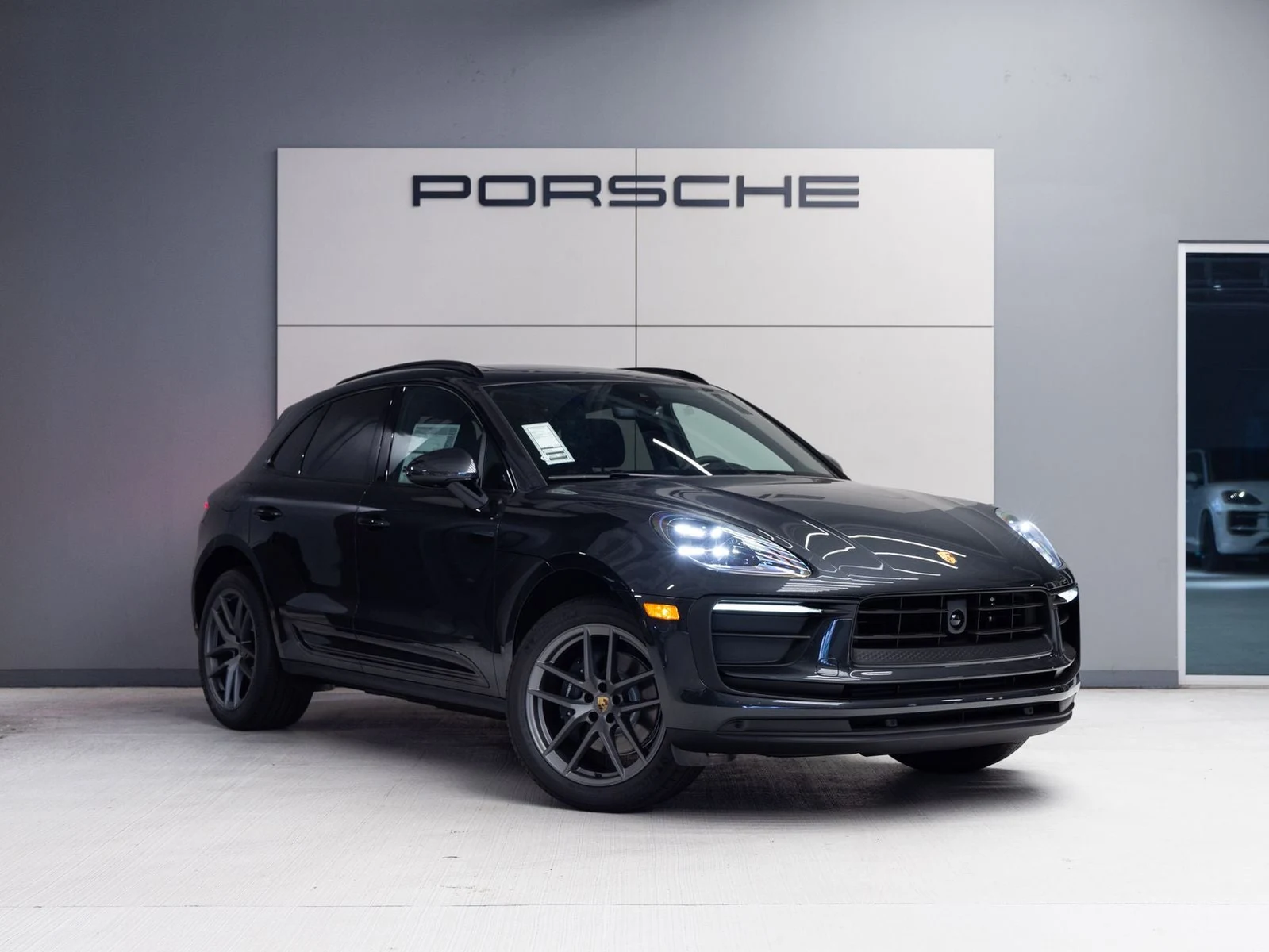 2026 Porsche Macan (95B), 9/20