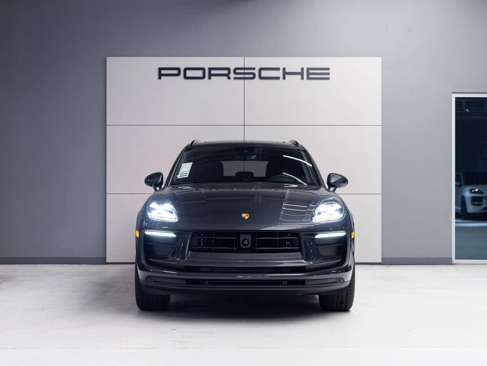 2026 Porsche Macan (95B), 10/20