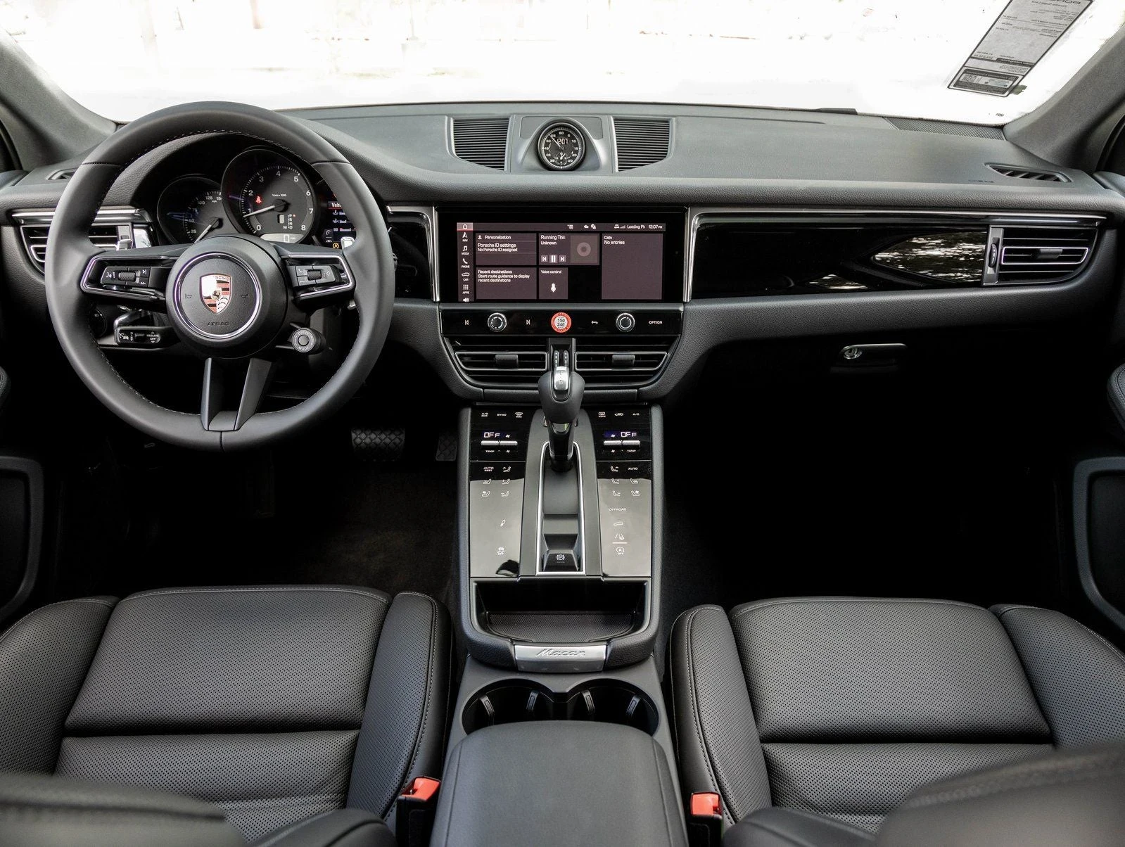 2026 Porsche Macan (95B), 12/20