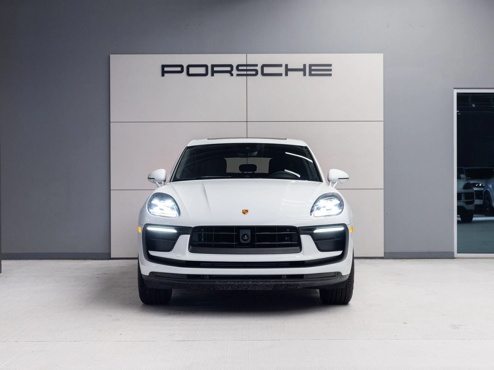 2026 Porsche Macan (95B), 10/20