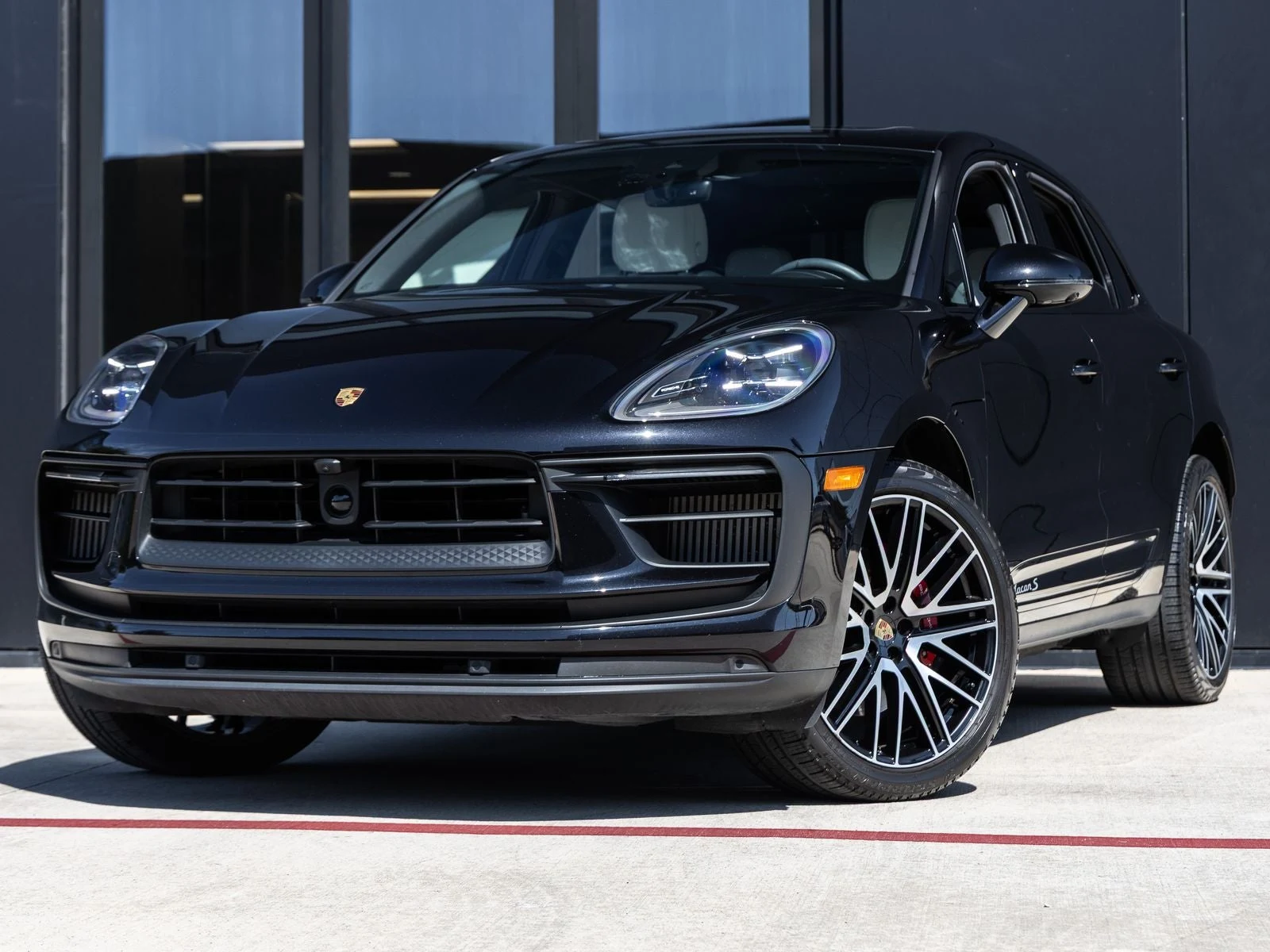 Porsche Macan S (95B) · Jet Black Metallic · Indigo Auto Group