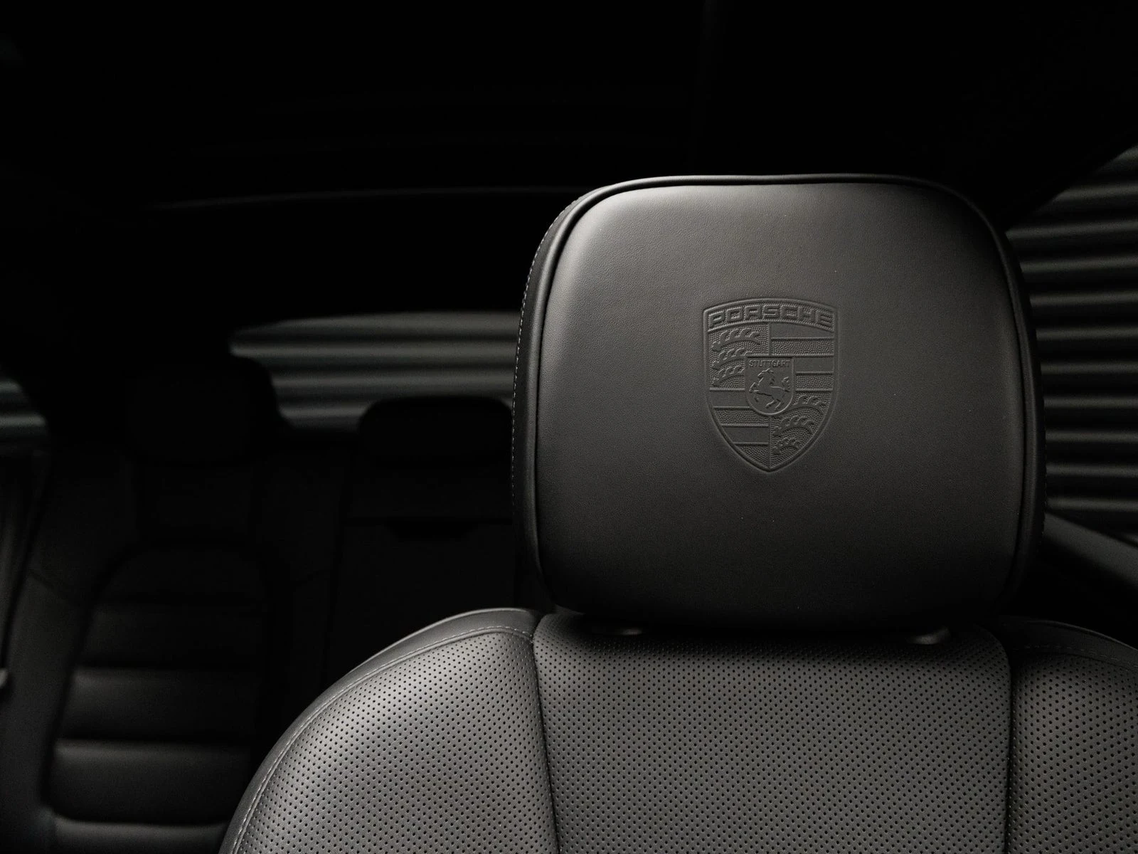 2026 Porsche Macan (95B), 15/20