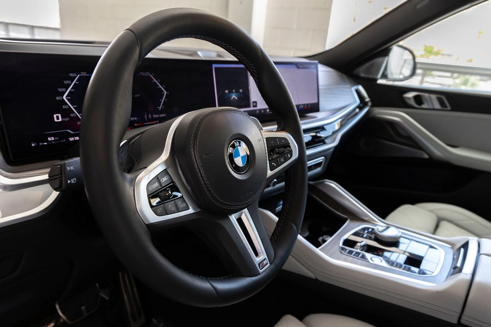 2024 BMW X6 M60i (G06), 17/20