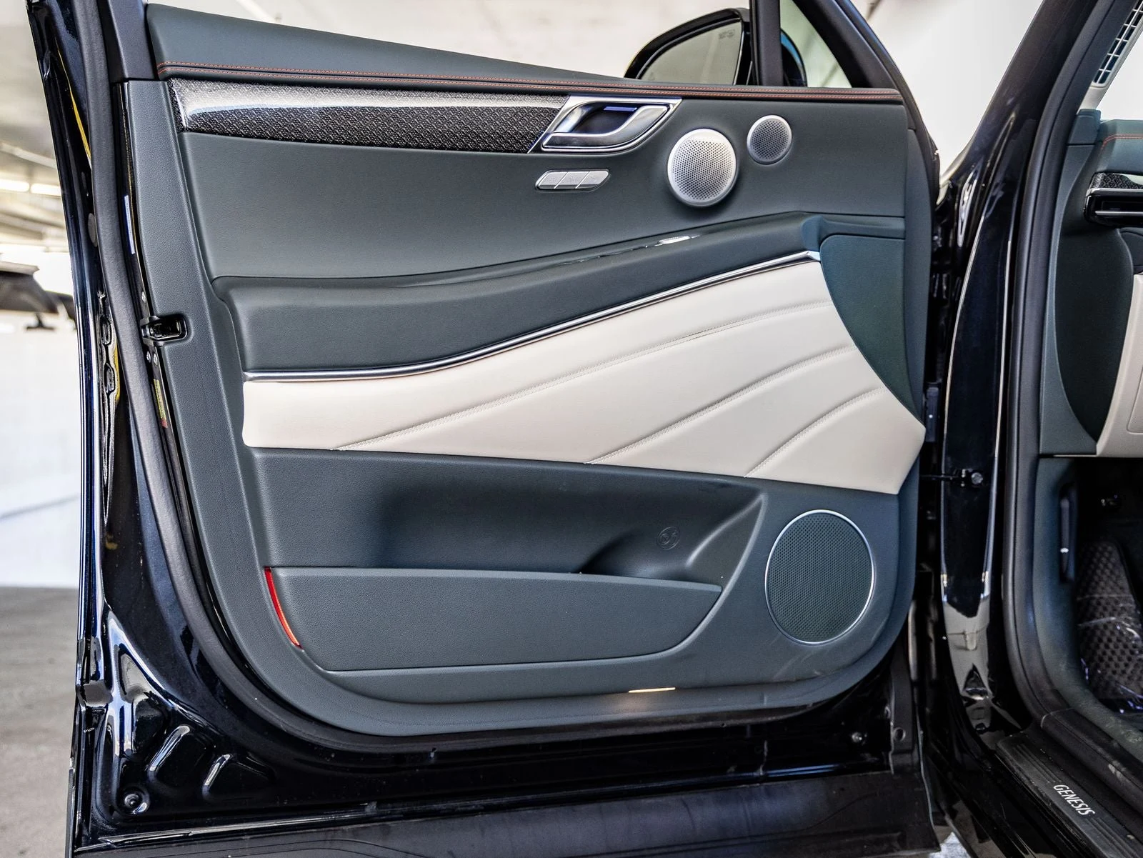 2025 Genesis GV80 Coupé 3.5T e-SC, 15/20