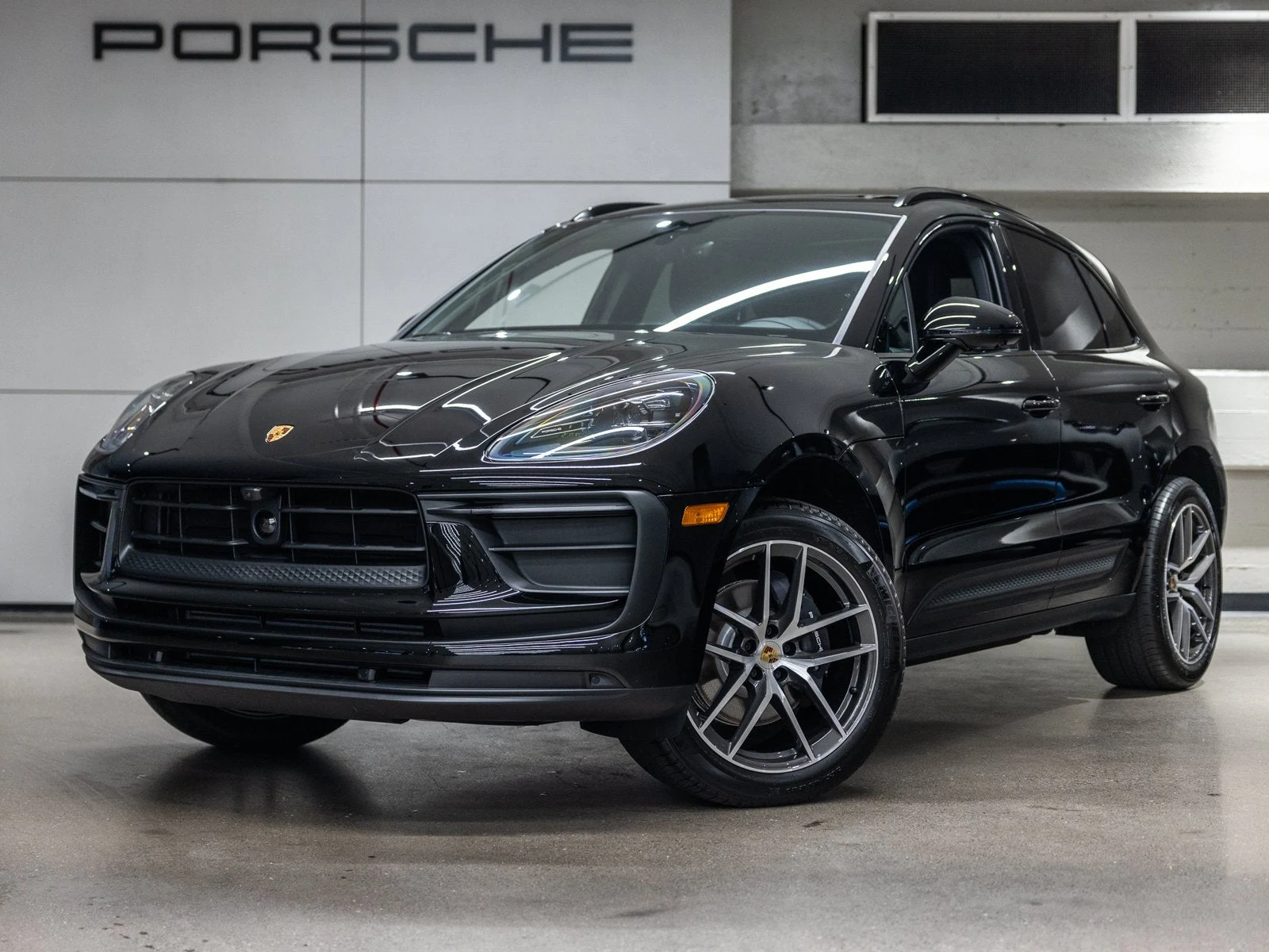 Porsche Macan (95B) · black · Indigo Auto Group