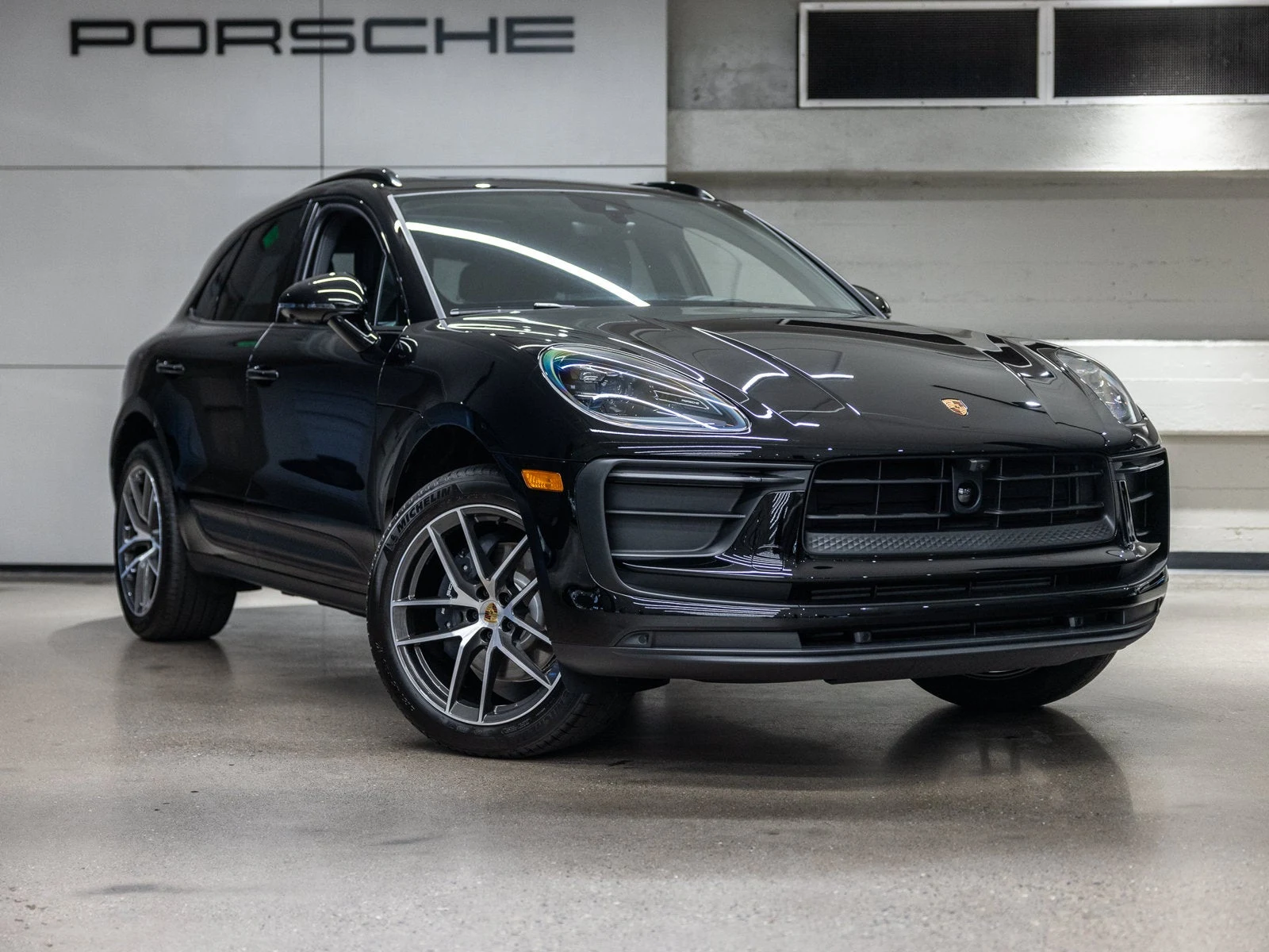 2026 Porsche Macan (95B), 9/20