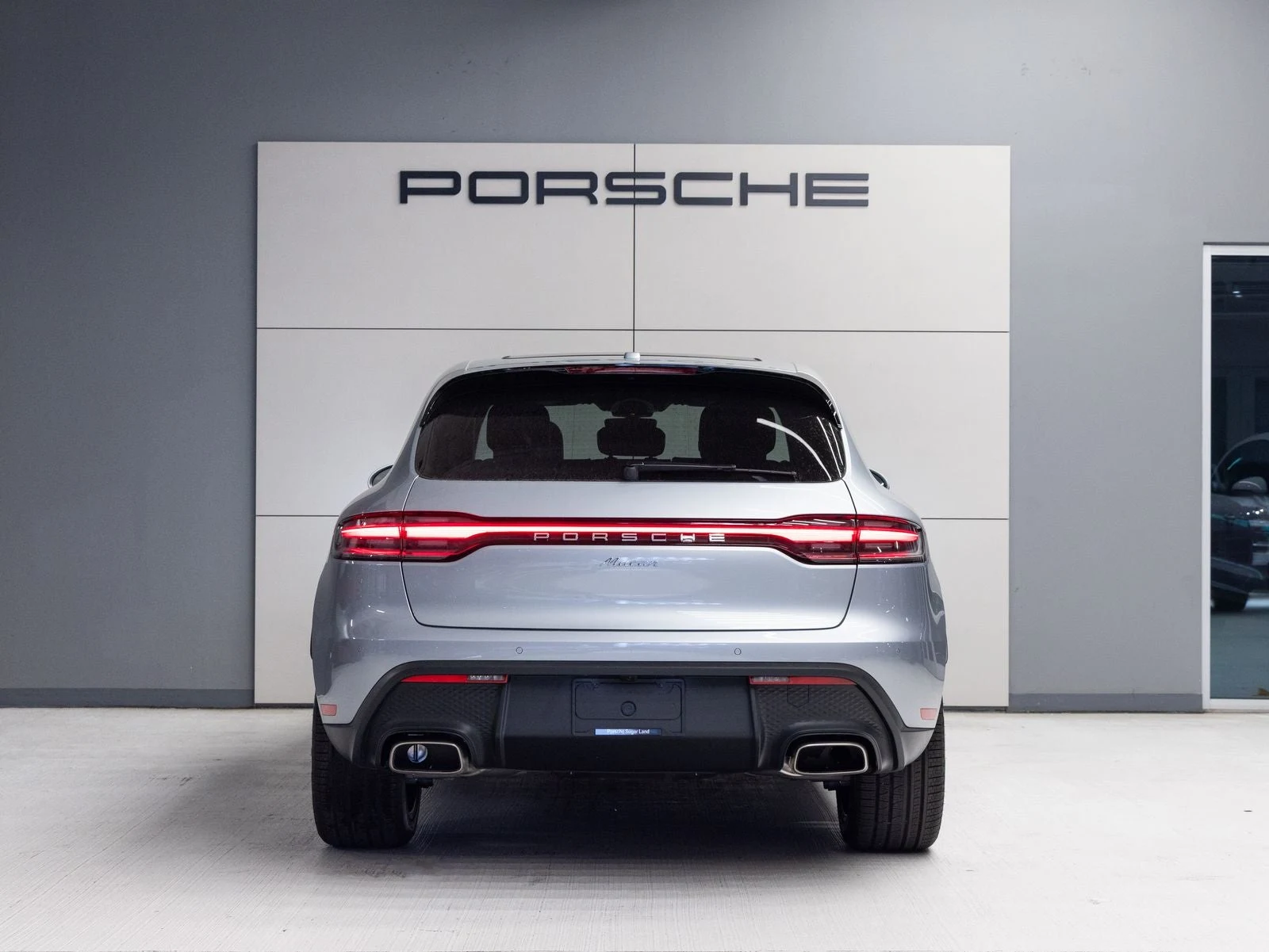 2026 Porsche Macan (95B), 6/20