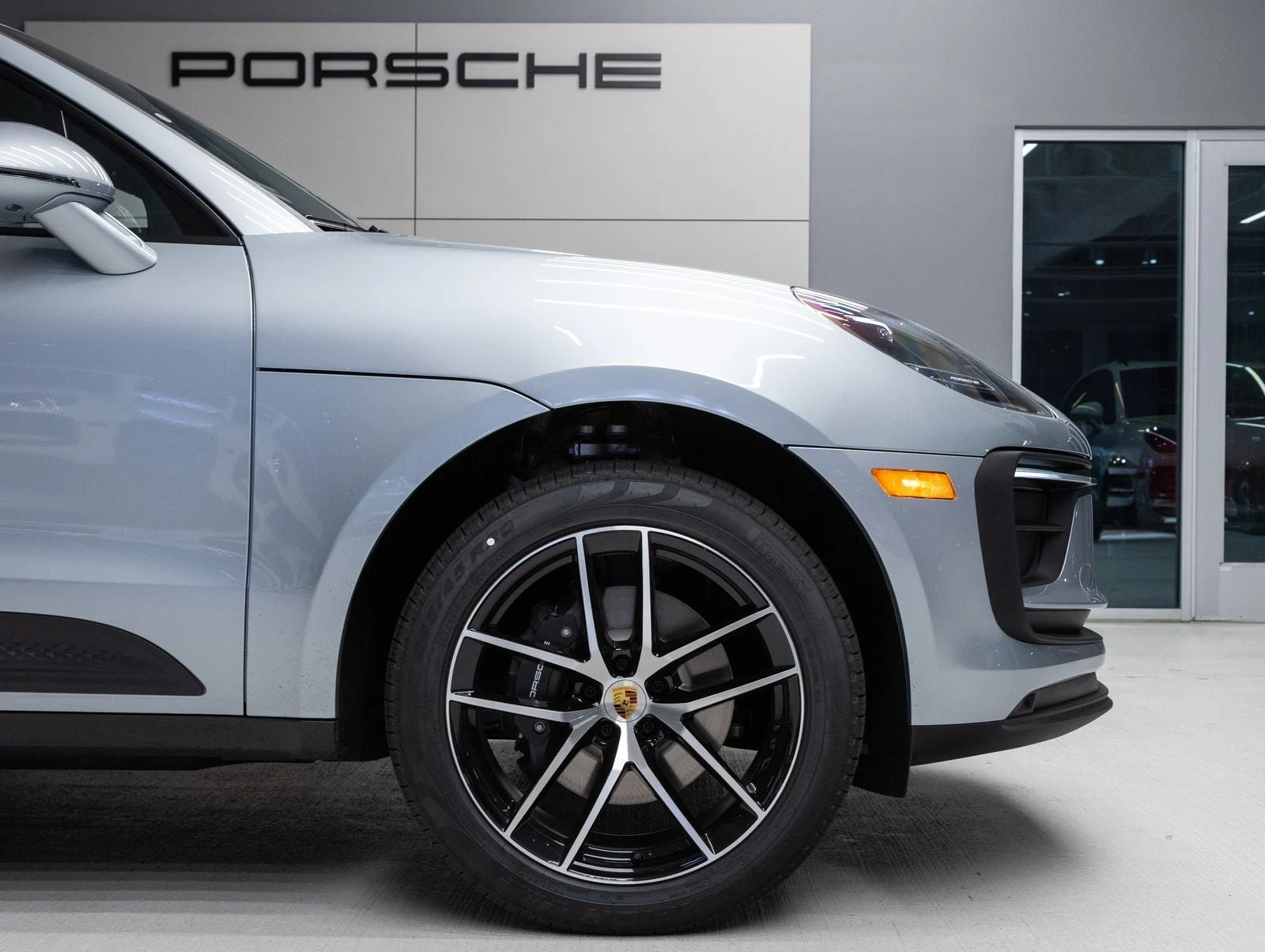 2026 Porsche Macan (95B), 11/20