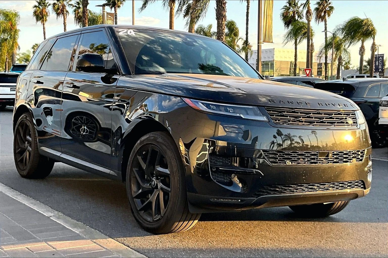 2024 Land Rover Range Rover Sport SE (L461), 2/3