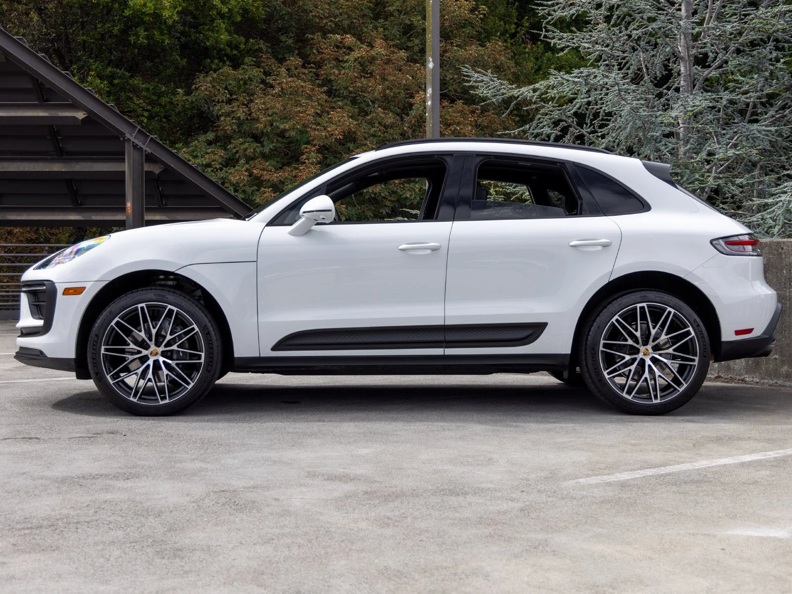 2026 Porsche Macan (95B), 2/20