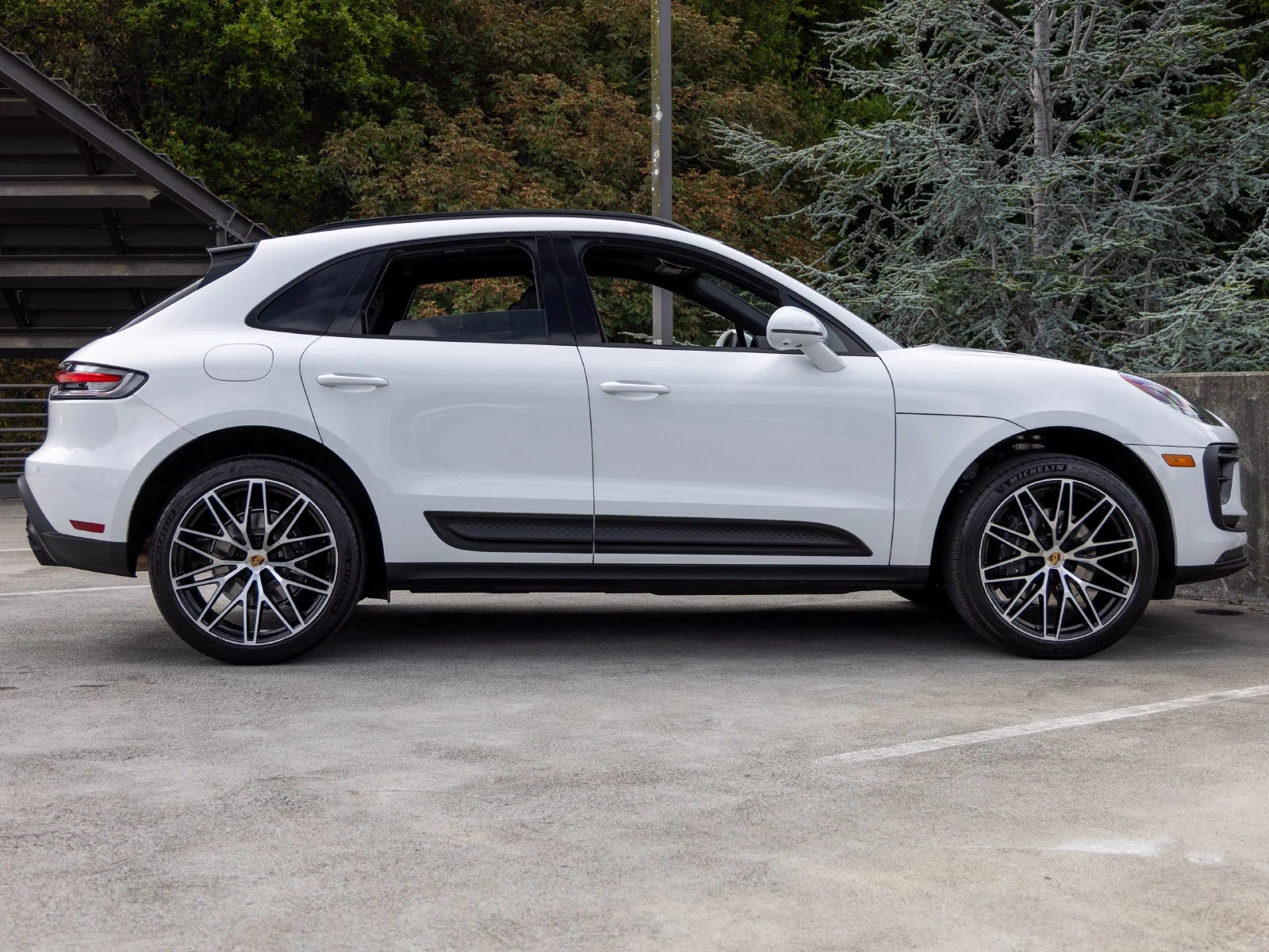 2026 Porsche Macan (95B), 12/20