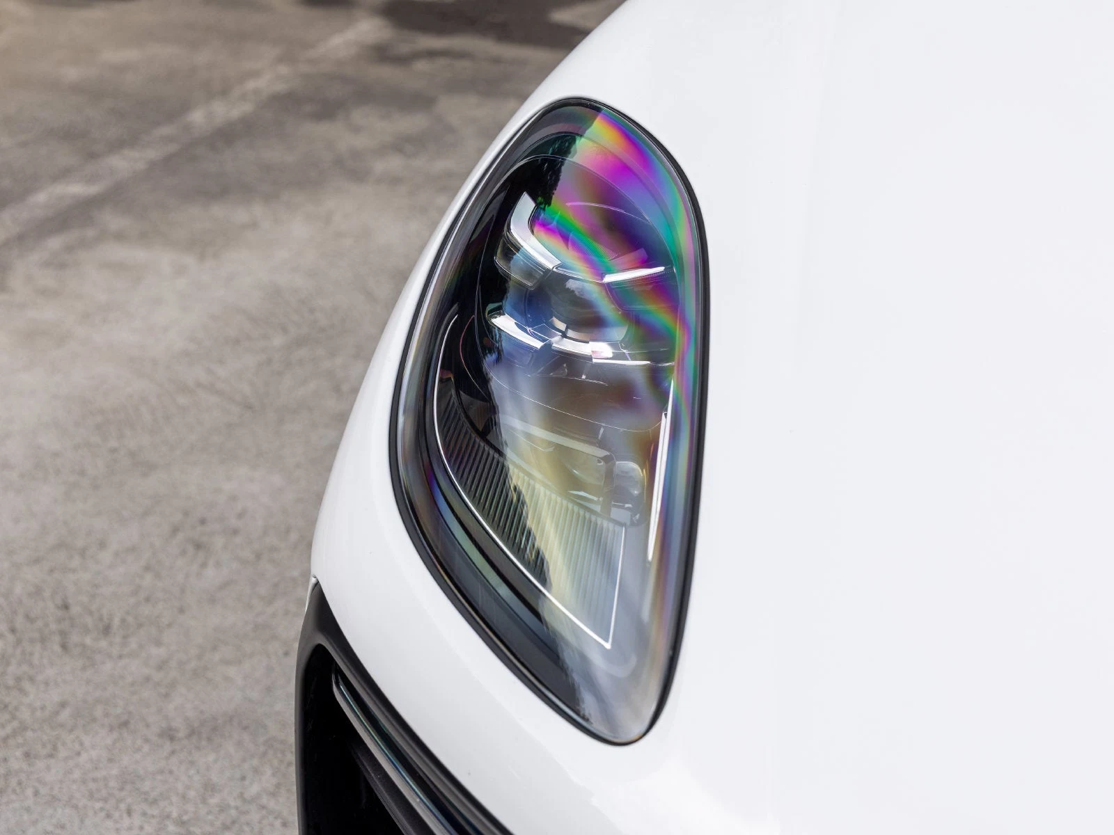 2026 Porsche Macan (95B), 14/20