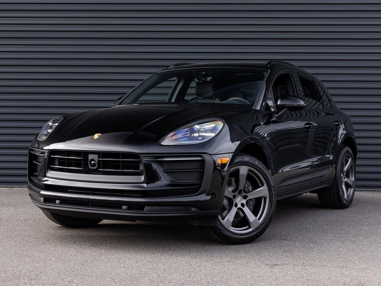 Porsche Macan (95B) · black · Indigo Auto Group