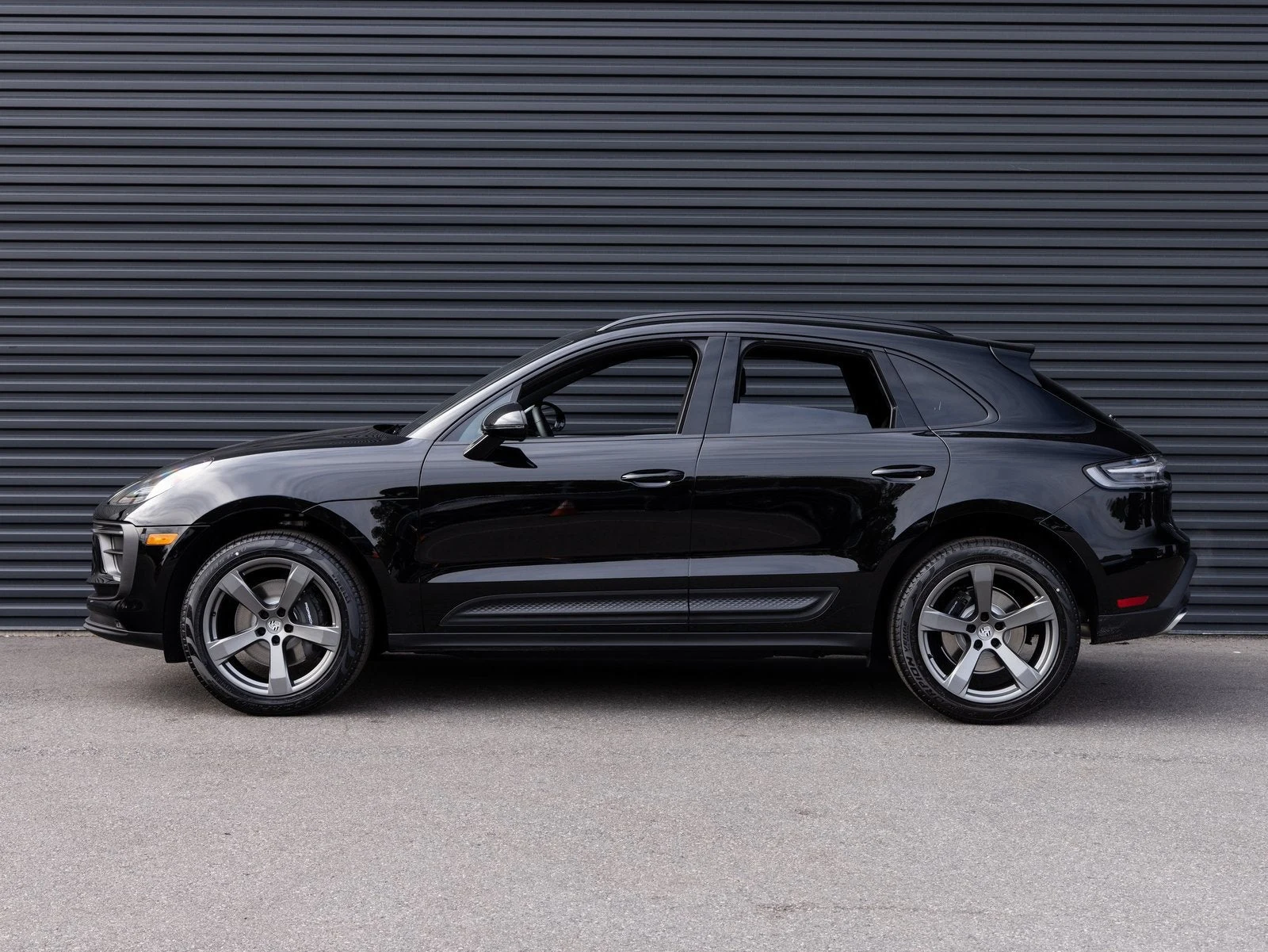 2026 Porsche Macan (95B), 2/20